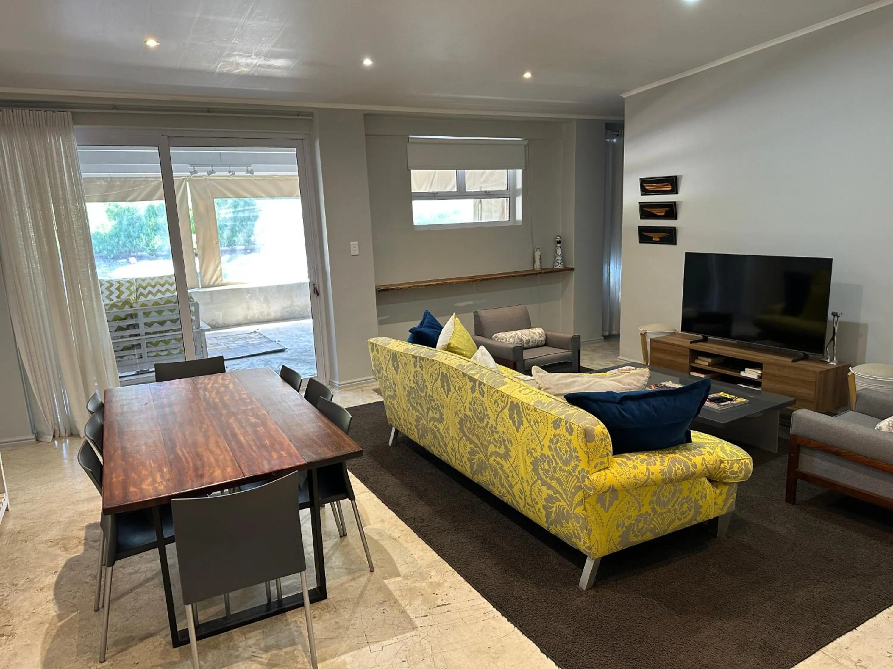 TV and multimedia in Marshden Estate