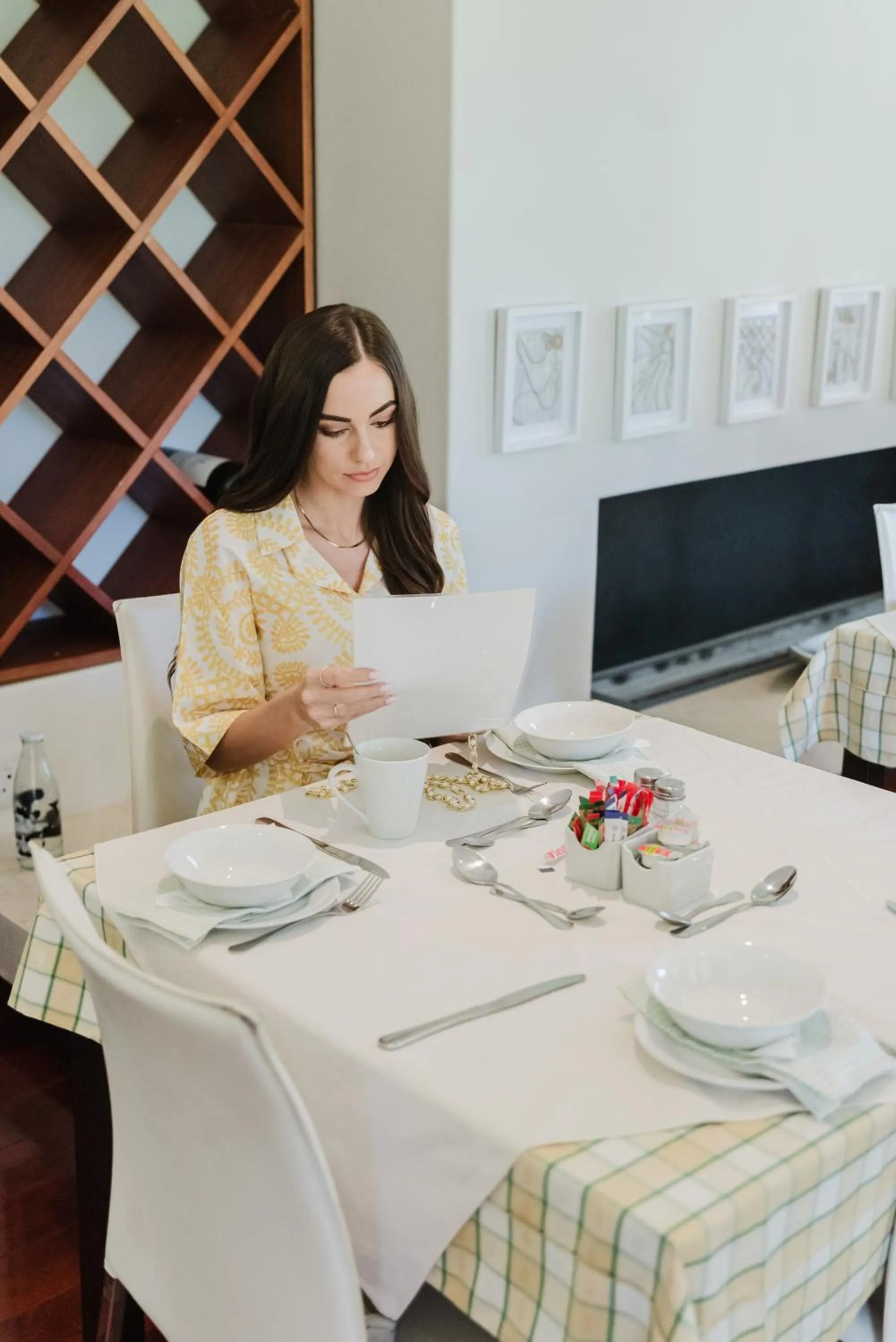 Breakfast in Marshden Estate