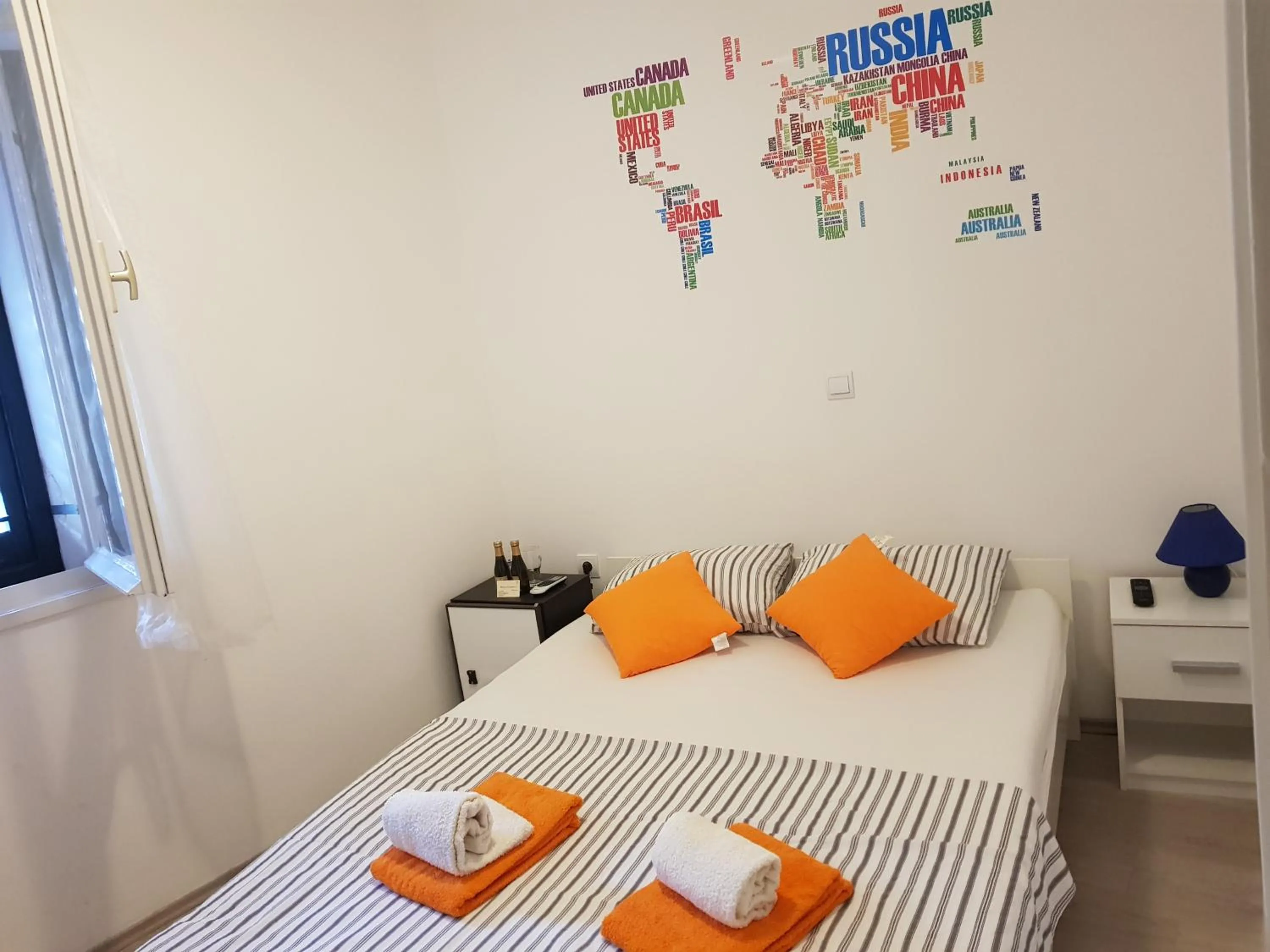 Bed in Micro Rooms
