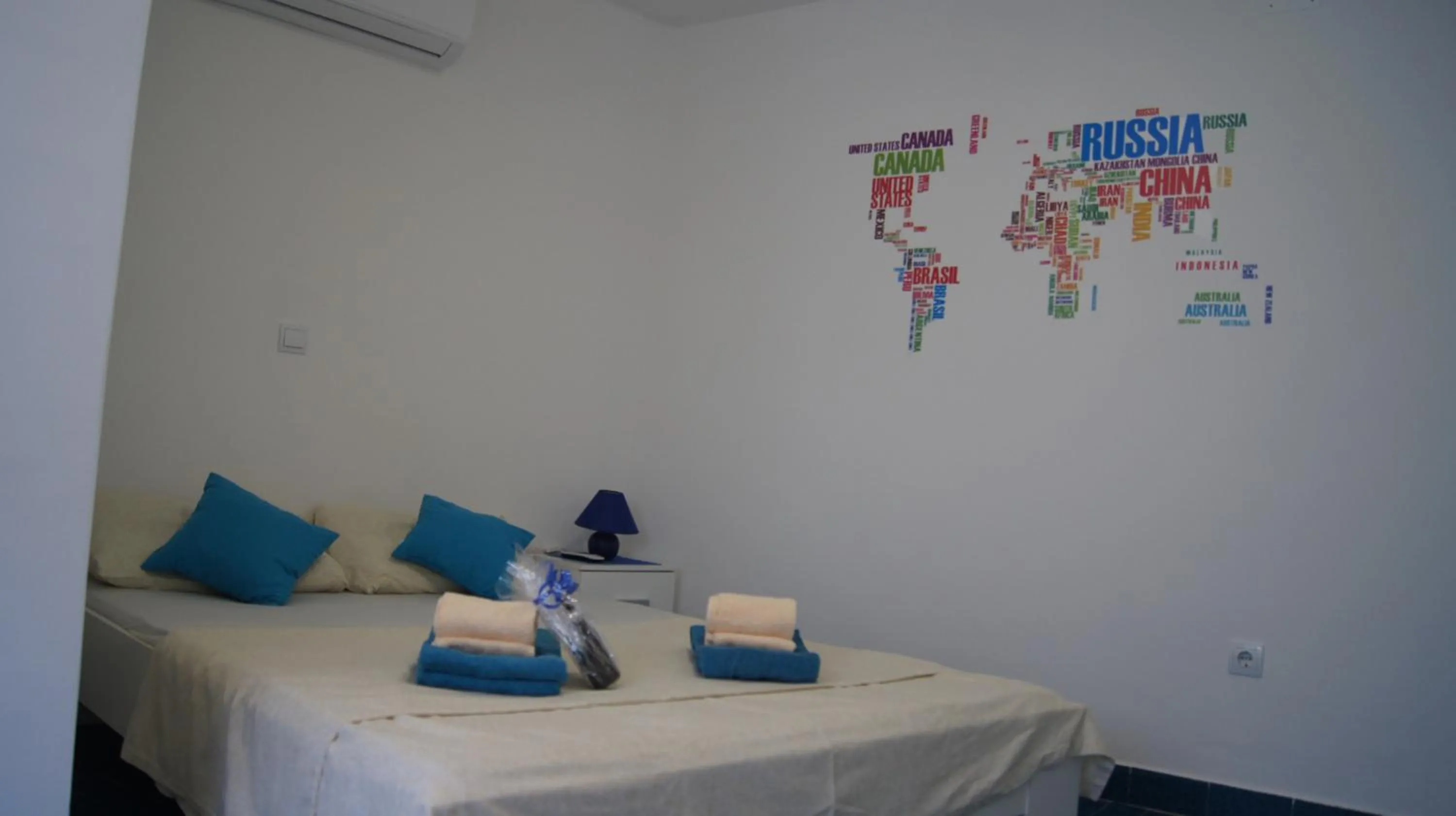 Bed in Micro Rooms