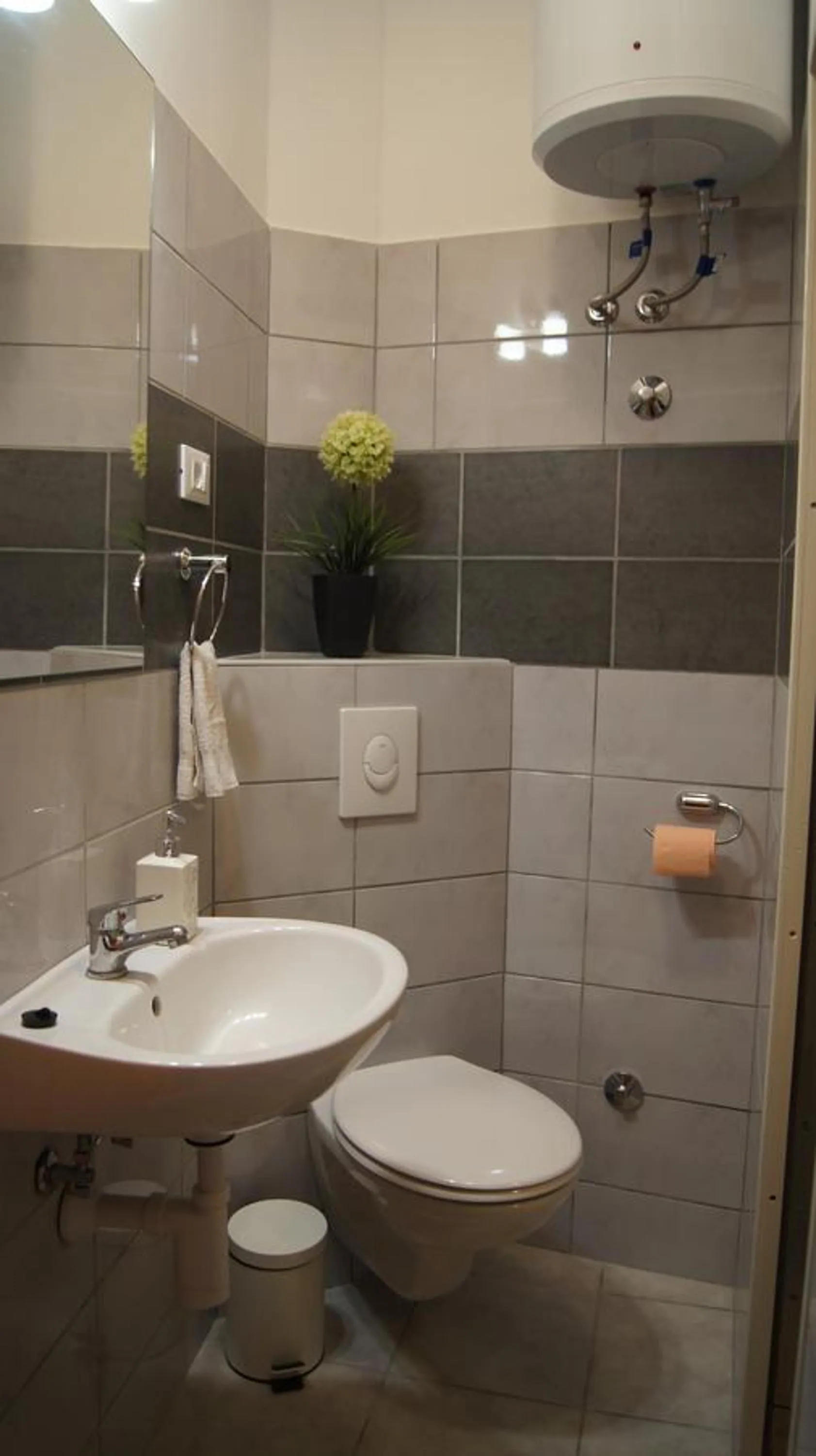 Property building in Micro Rooms