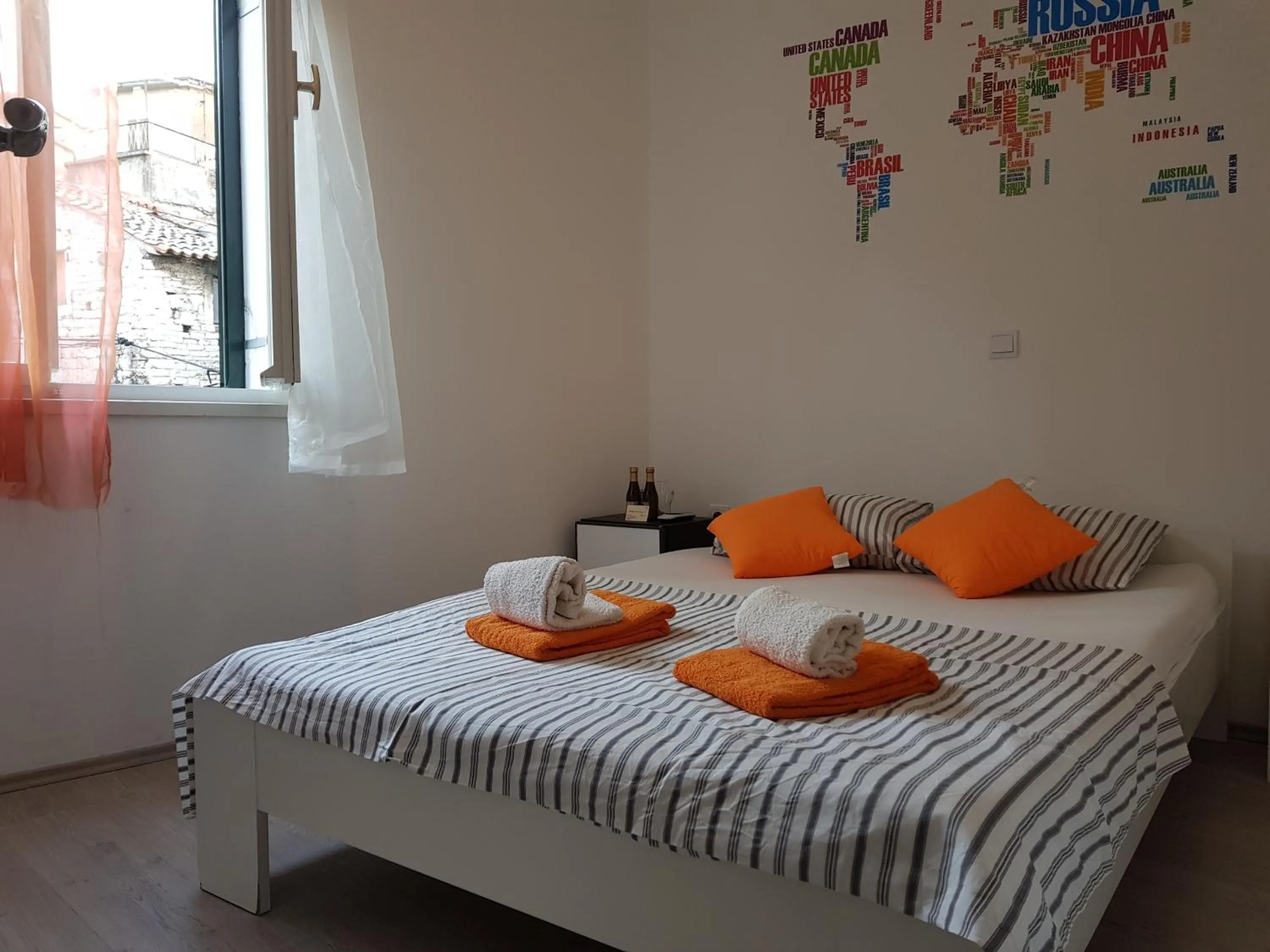 Bed in Micro Rooms