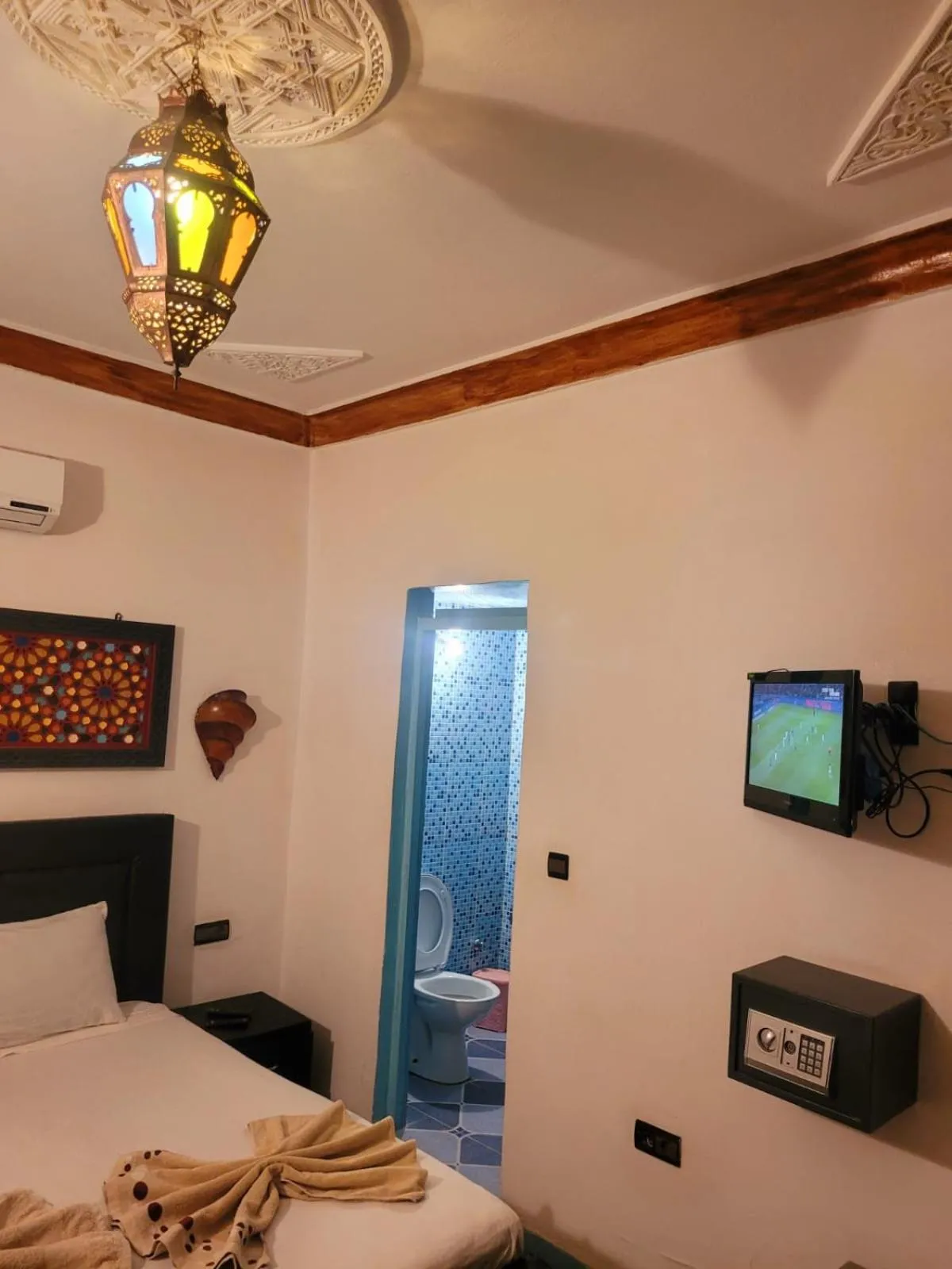 Bed in Dar Berrada-Ziat