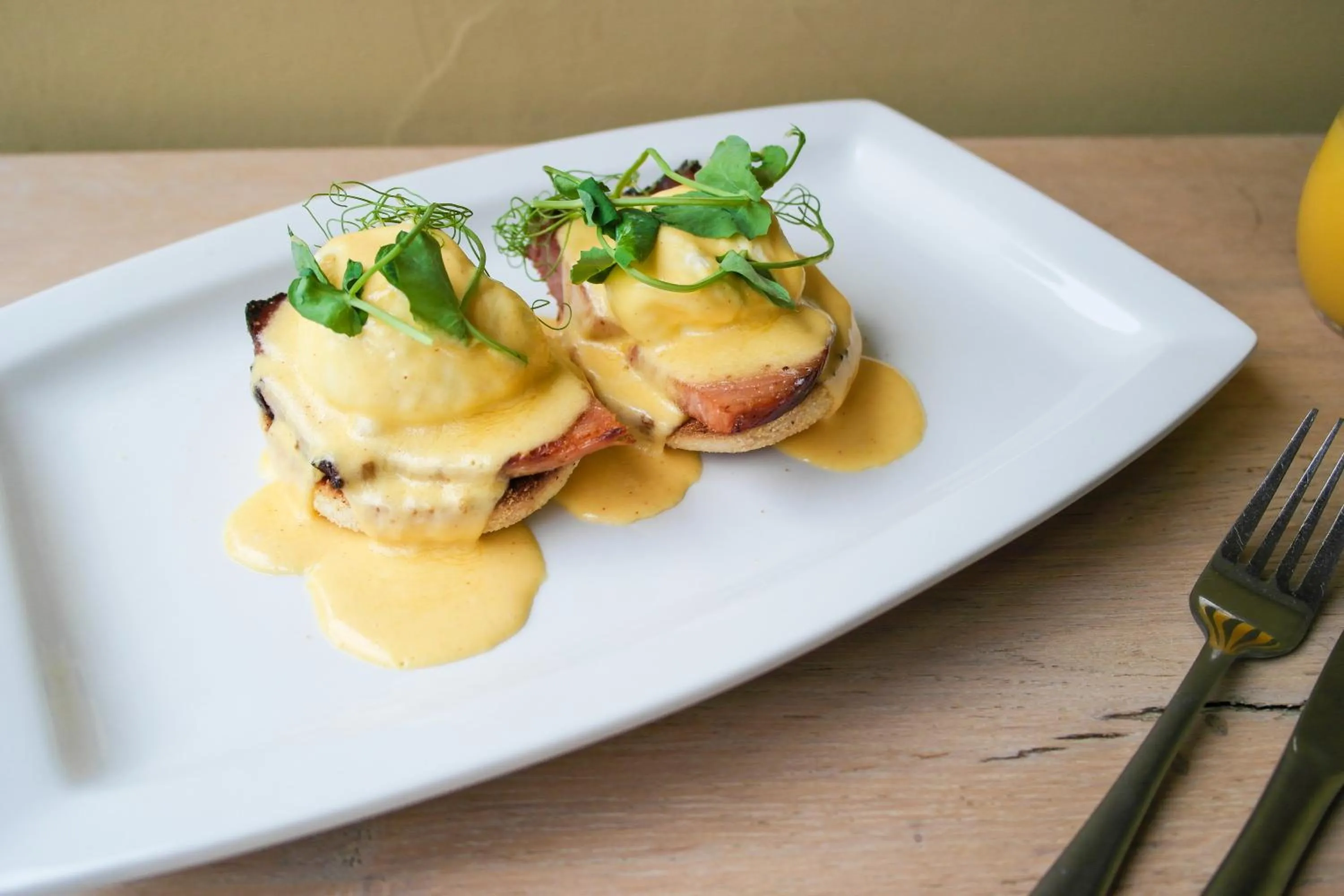 Breakfast in The Old Mill