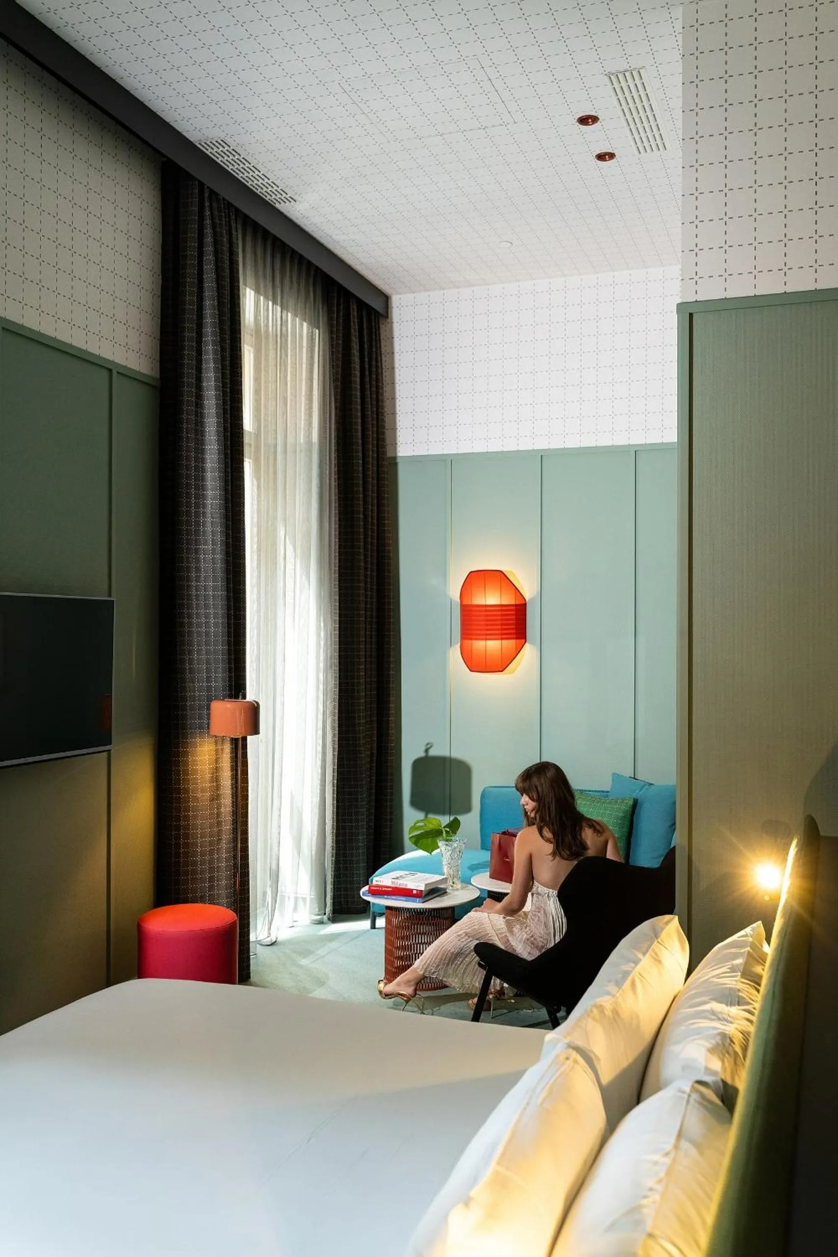 Living room, Bed in Room Mate Collection Giulia, Milan