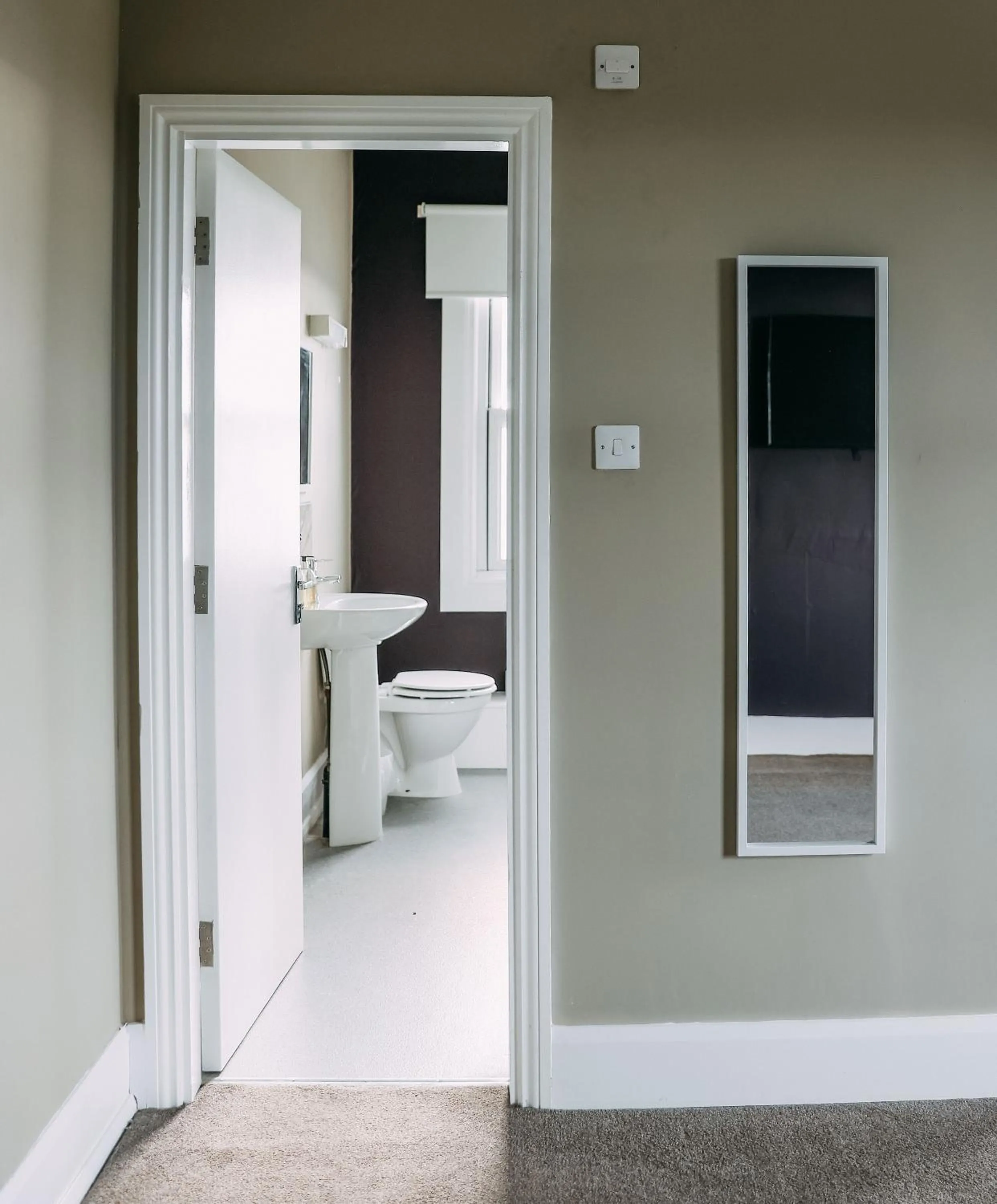 Toilet in Station Hotel