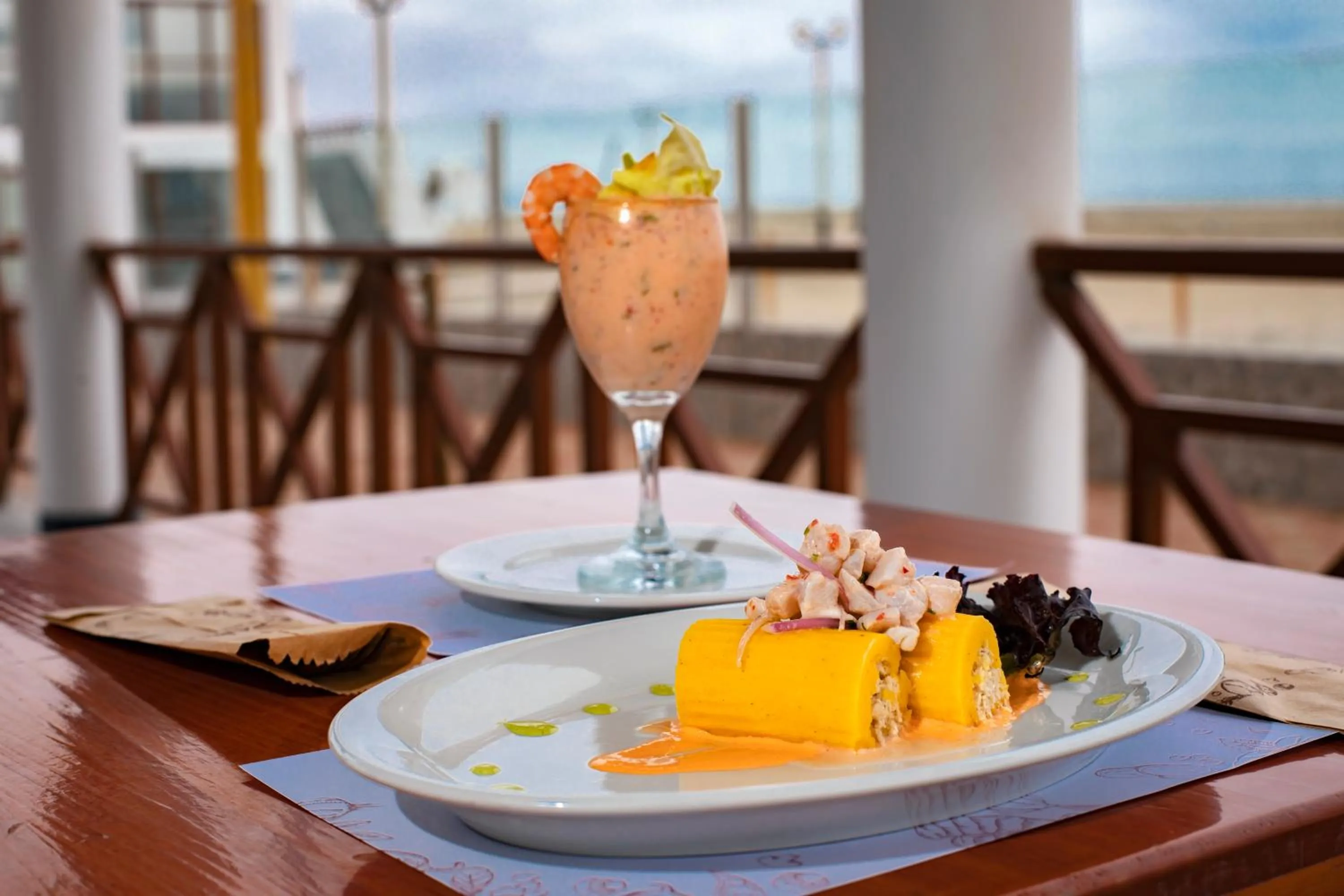 Restaurant/places to eat in DM Hoteles Asia