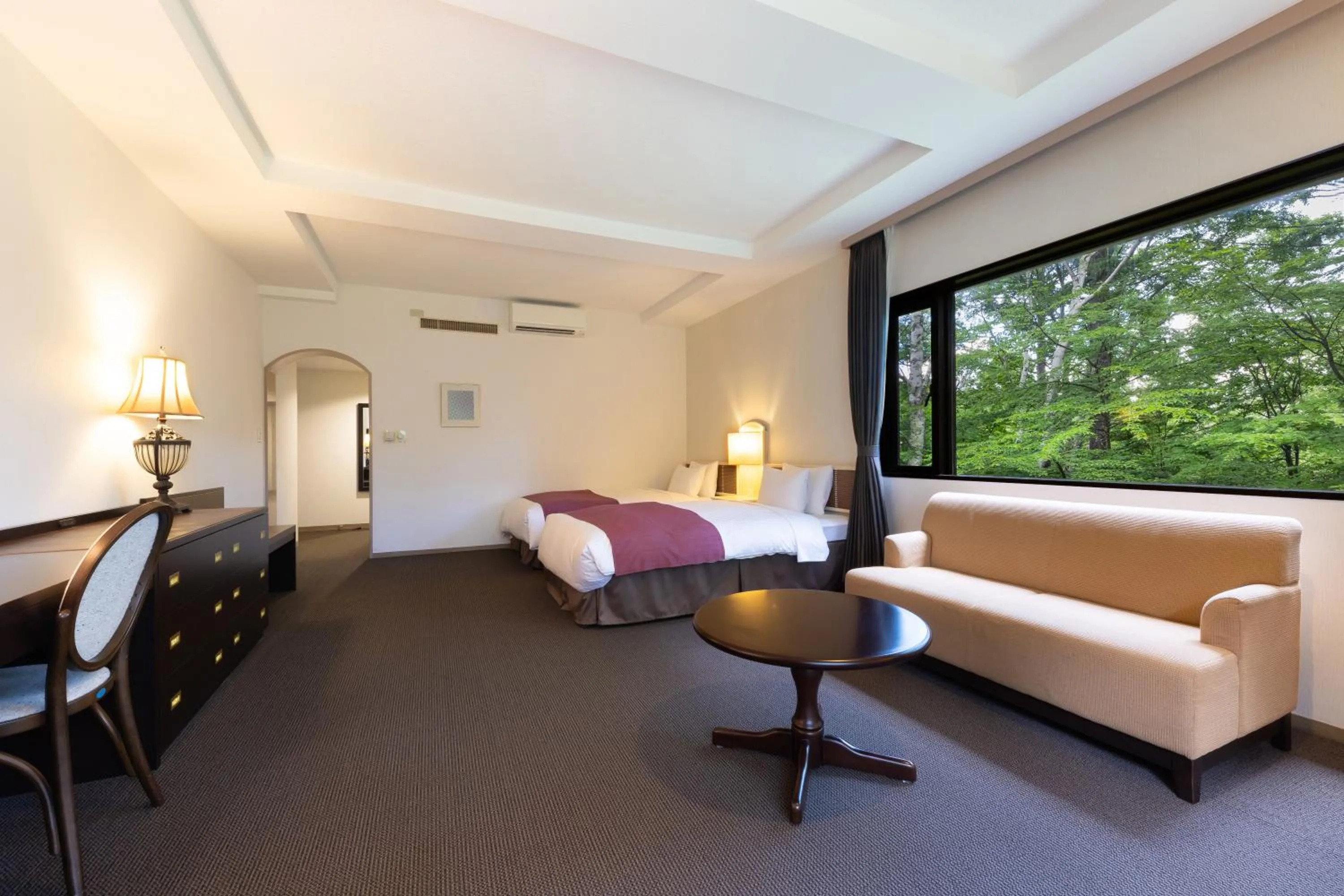 Photo of the whole room, Bed in Yatsugatake Kogen Lodge