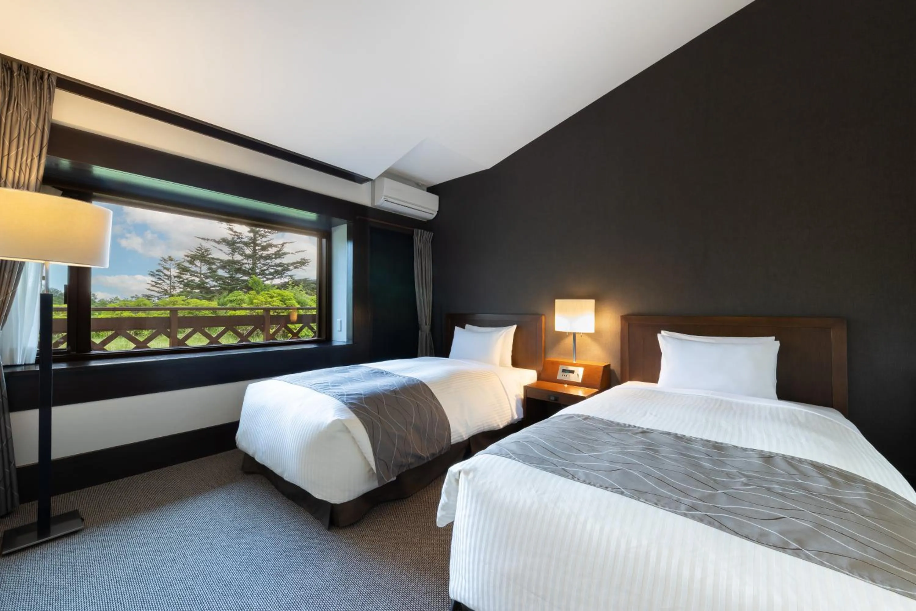 Bed in Yatsugatake Kogen Lodge