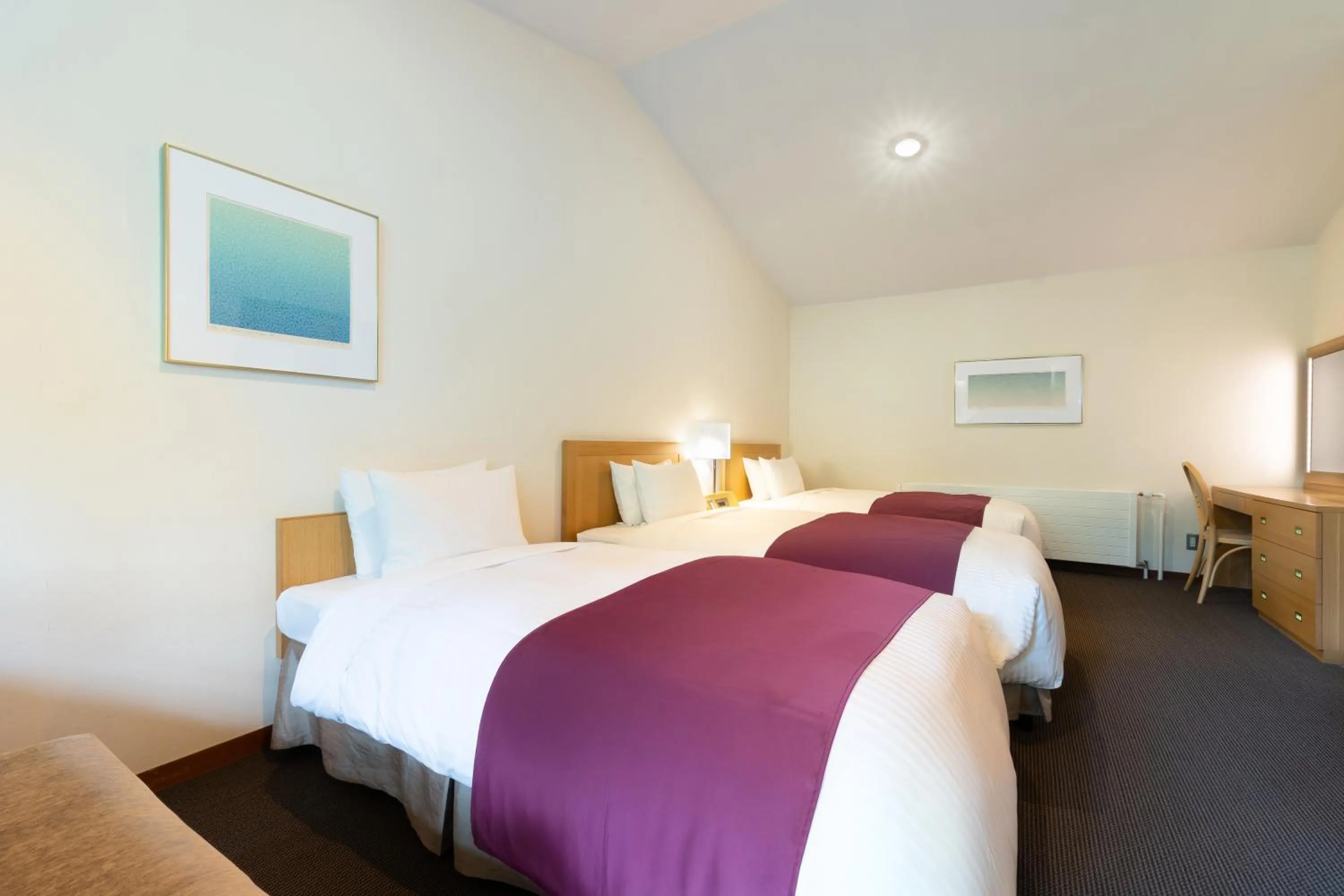 Bed in Yatsugatake Kogen Lodge