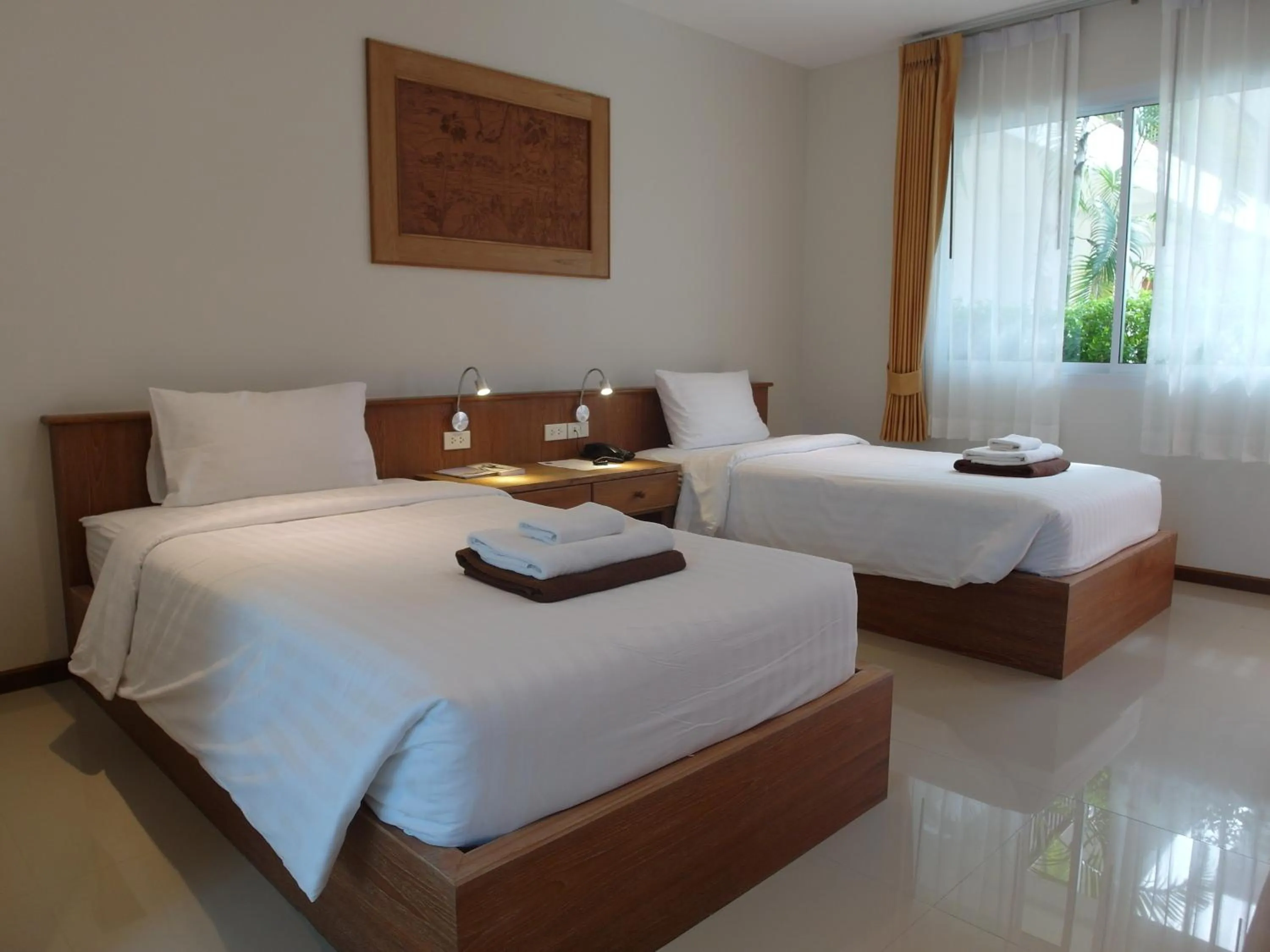 Bedroom, Bed in Crystal Lamai Hotel