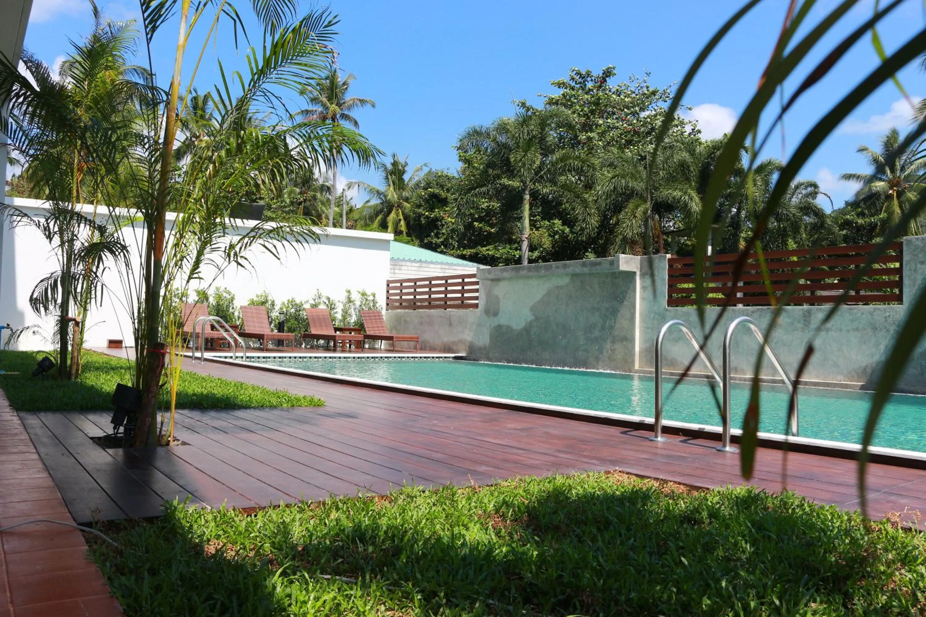 Swimming pool in Crystal Lamai Hotel