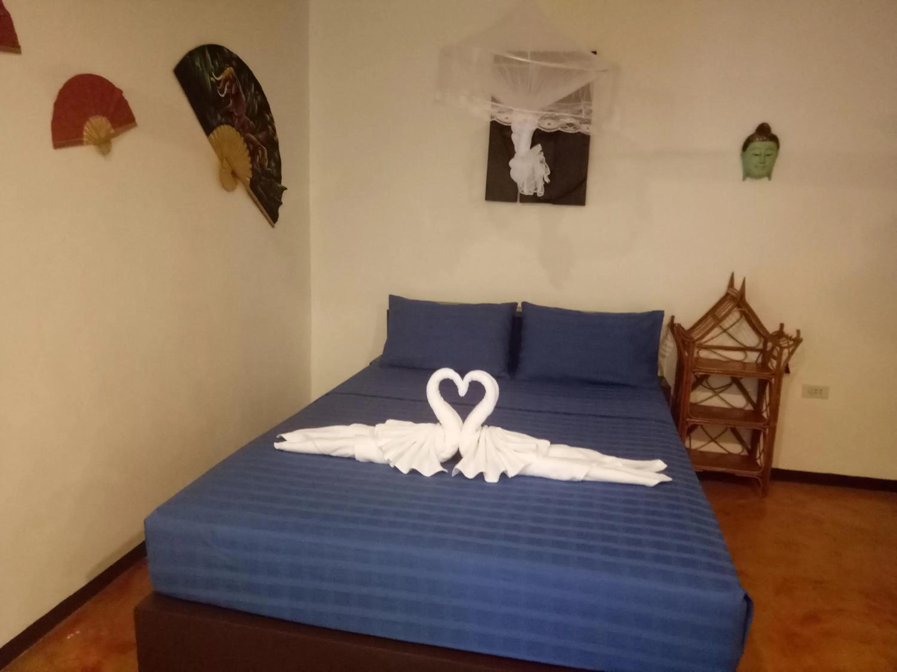 Photo of the whole room, Bed in Bee Nat Garden Resort