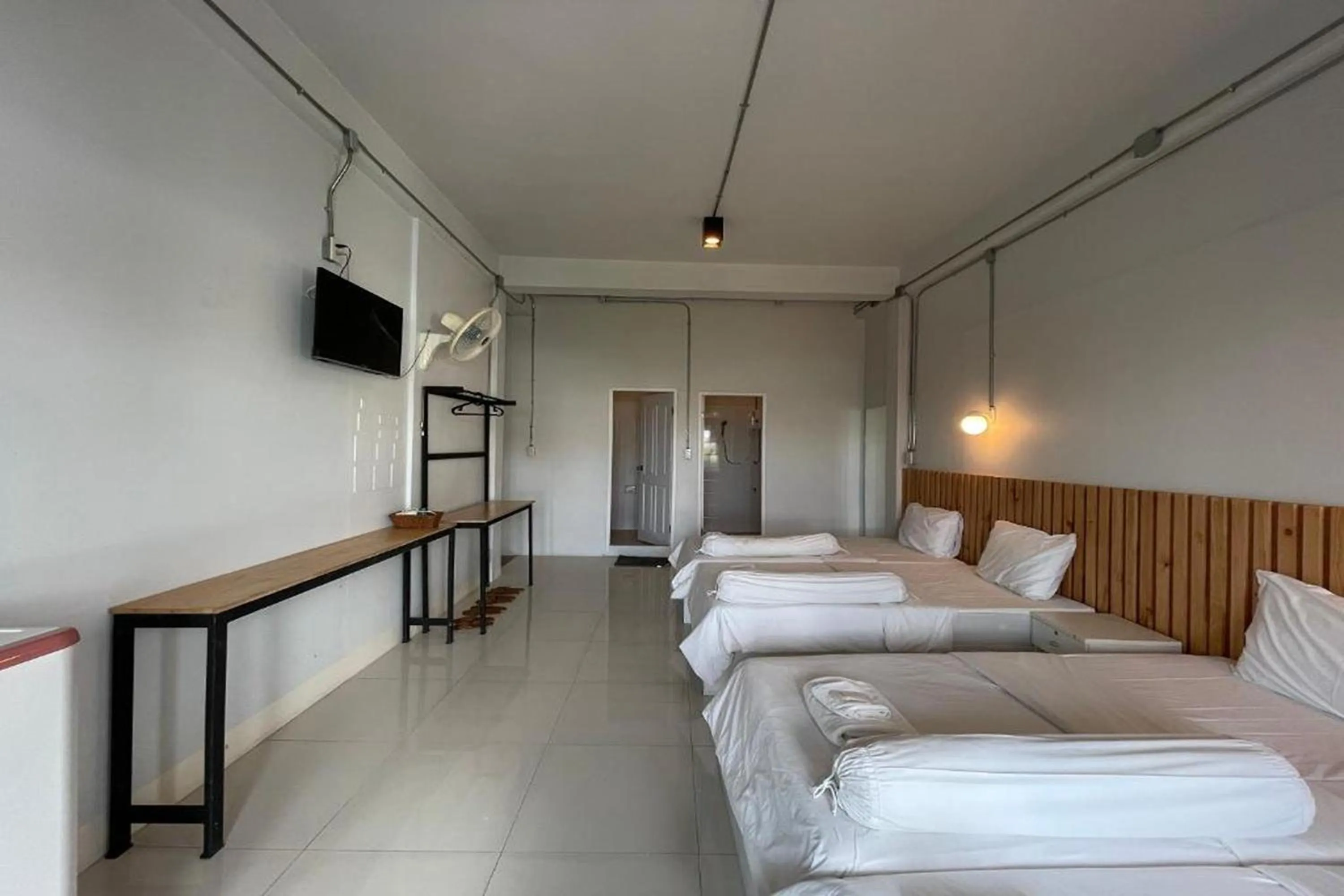 Bedroom, Bed in ASAYA House