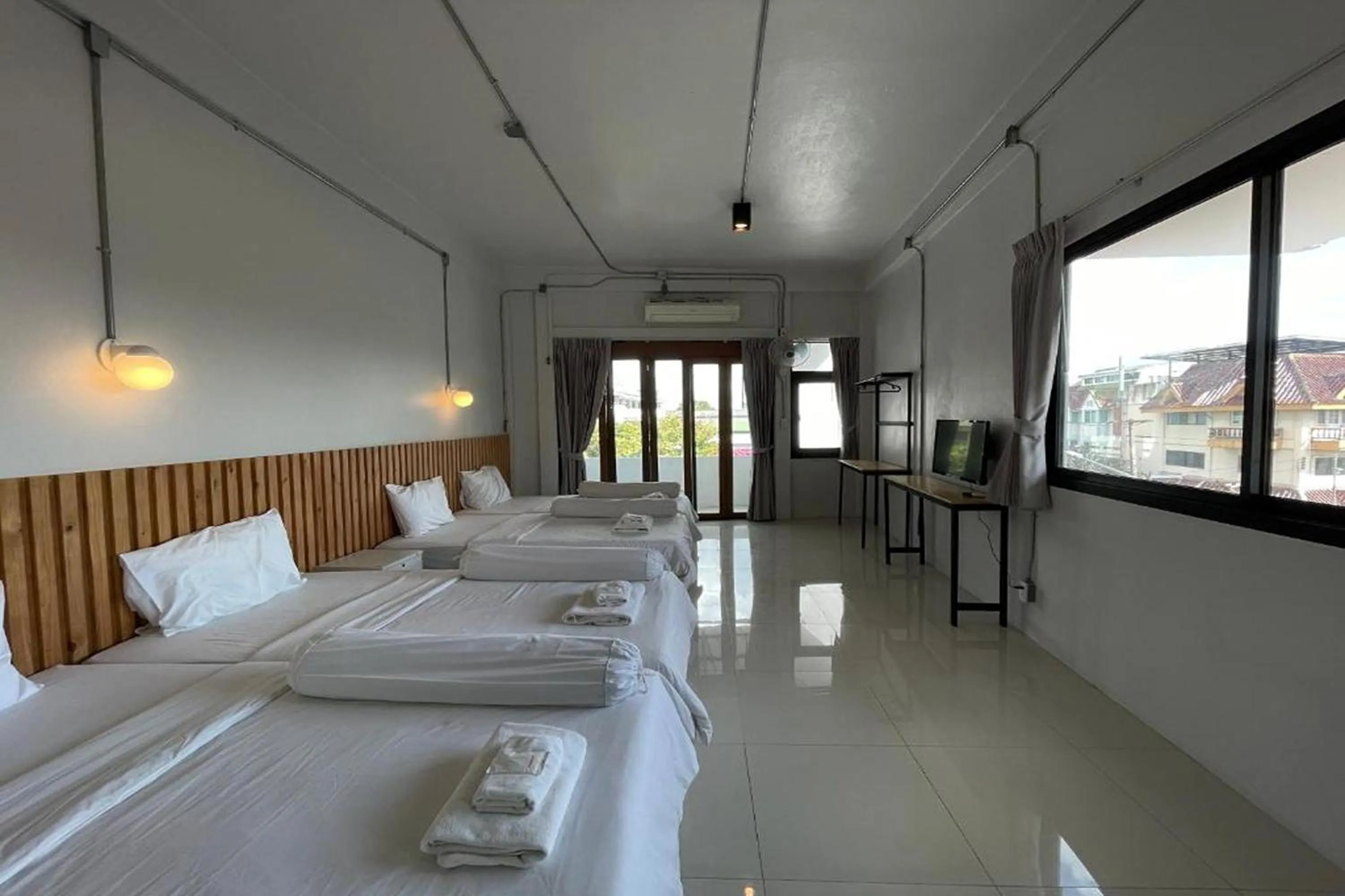 Bedroom, Bed in ASAYA House