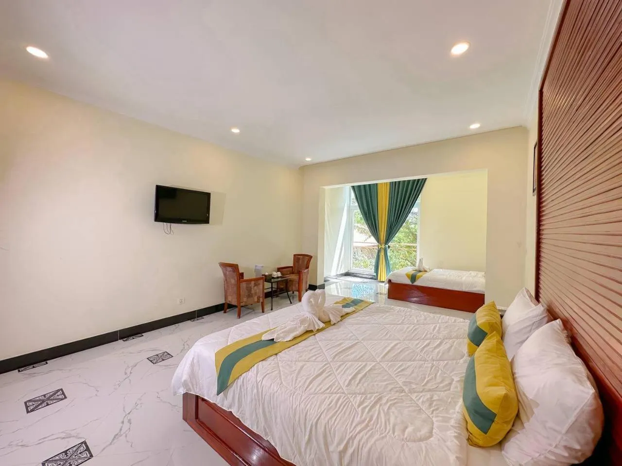 Photo of the whole room, Bed in Summer Resort