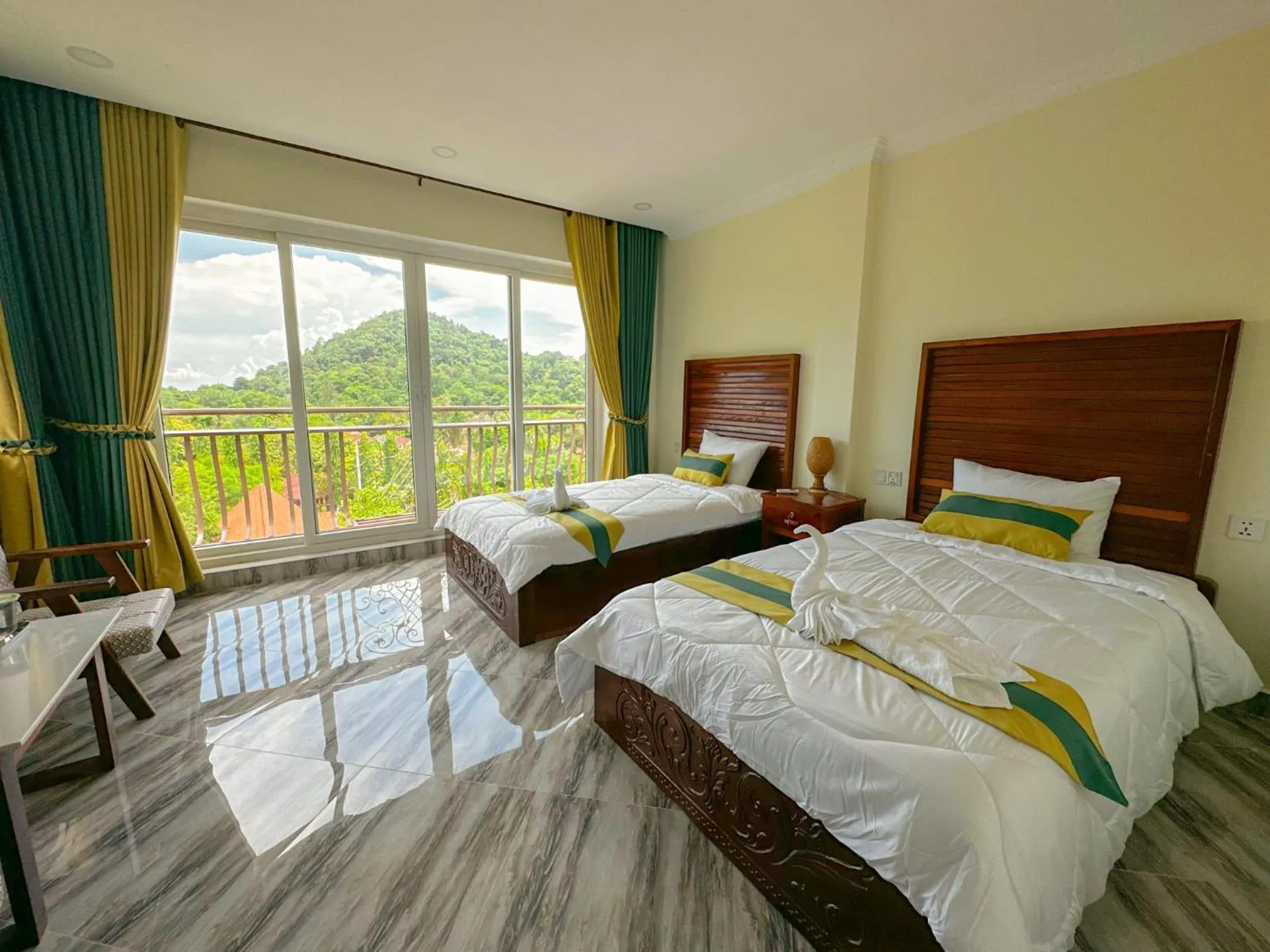 Photo of the whole room, Bed in Summer Resort