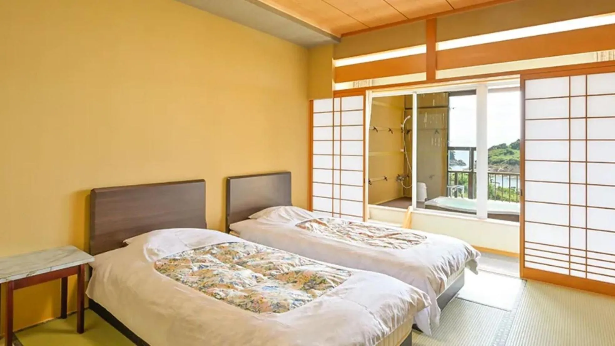 Bedroom, Bed in Futagojimasou