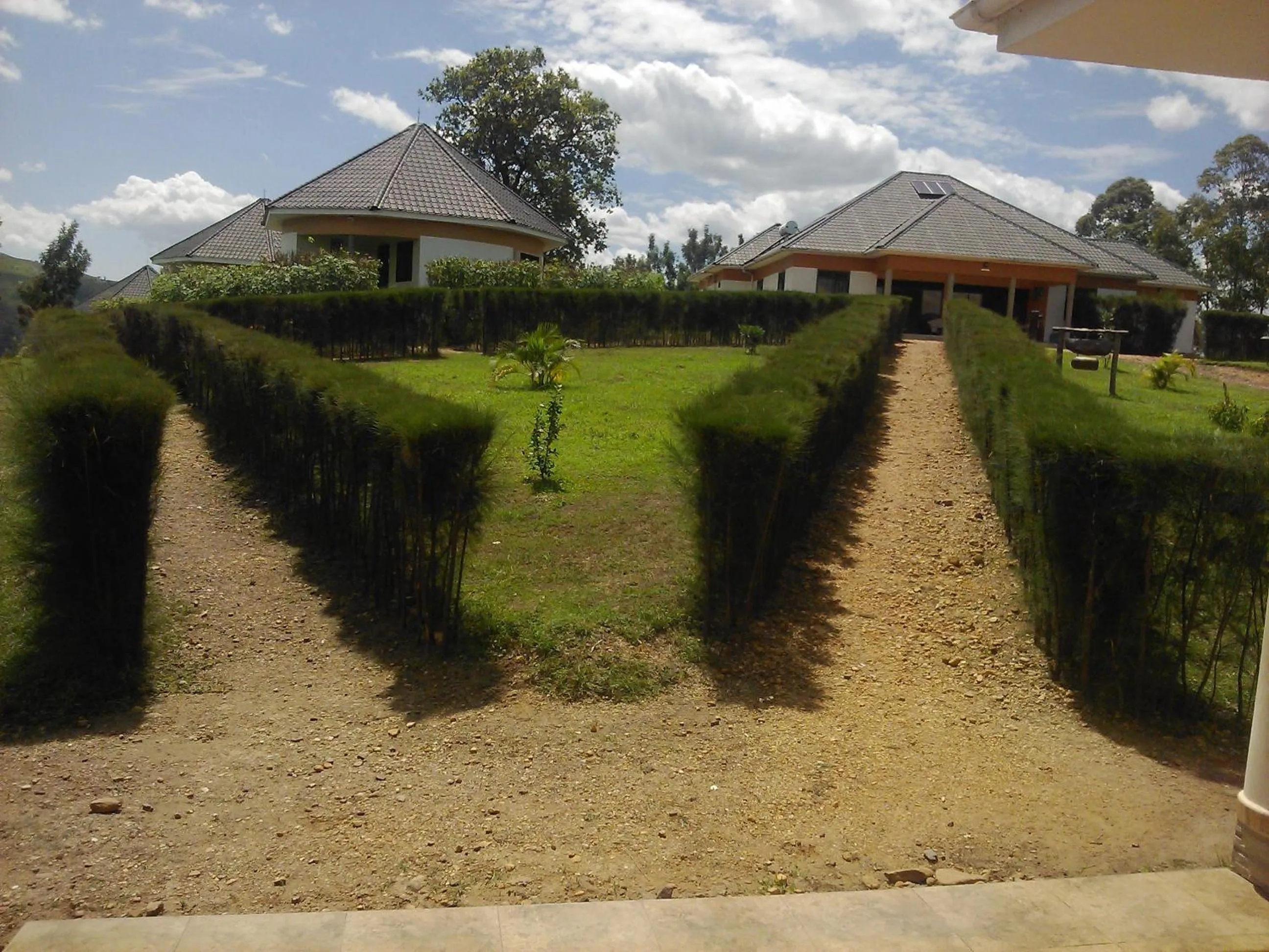 Facade/entrance in The Crested Crane Bwindi Hotel