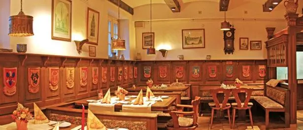 Restaurant/places to eat in Haus Schlesien