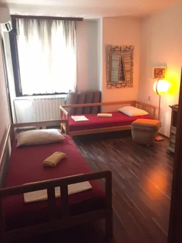 Rooms Ana