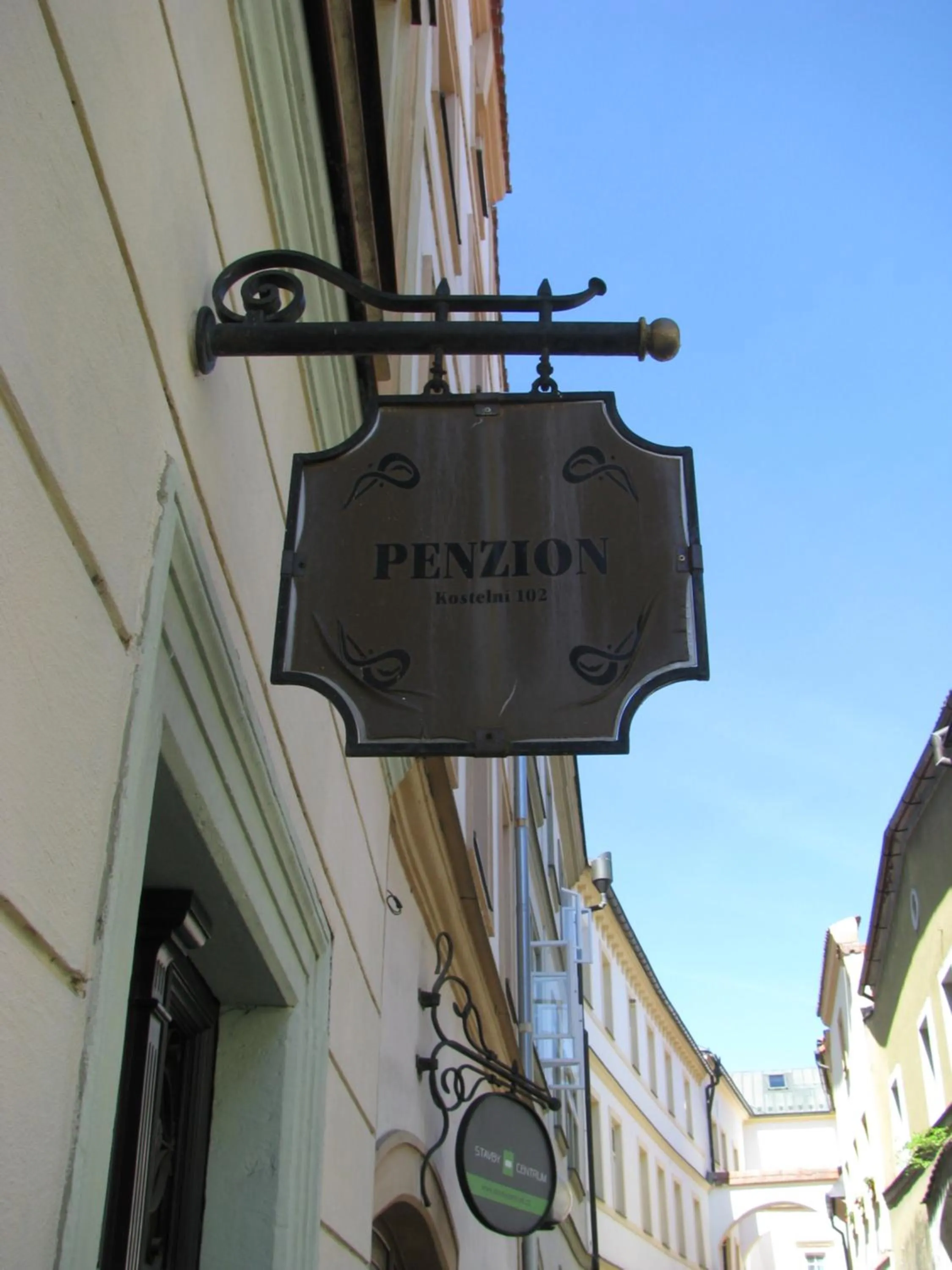 Property building in Penzion 102