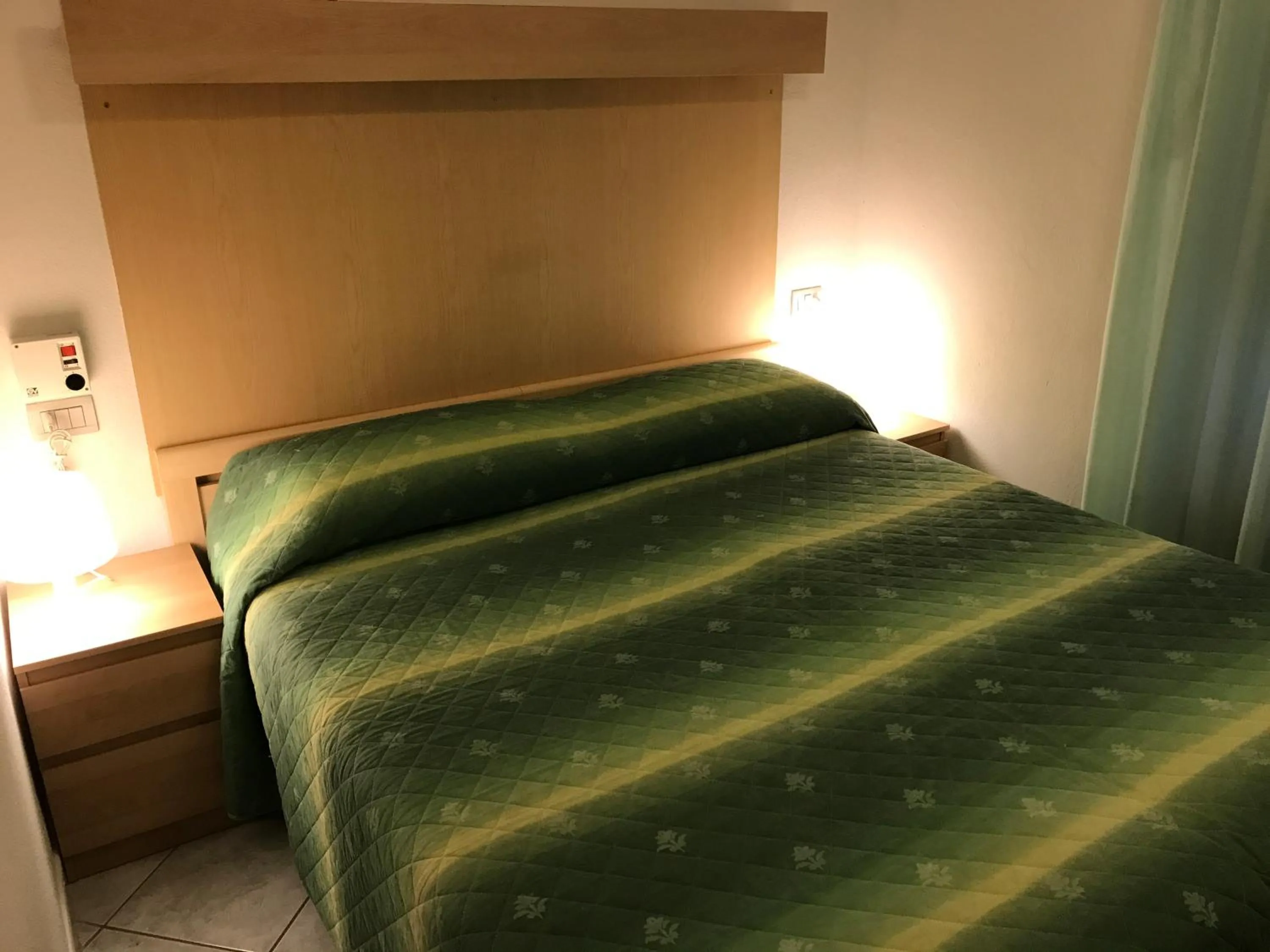Bed in Albergo Rispescia