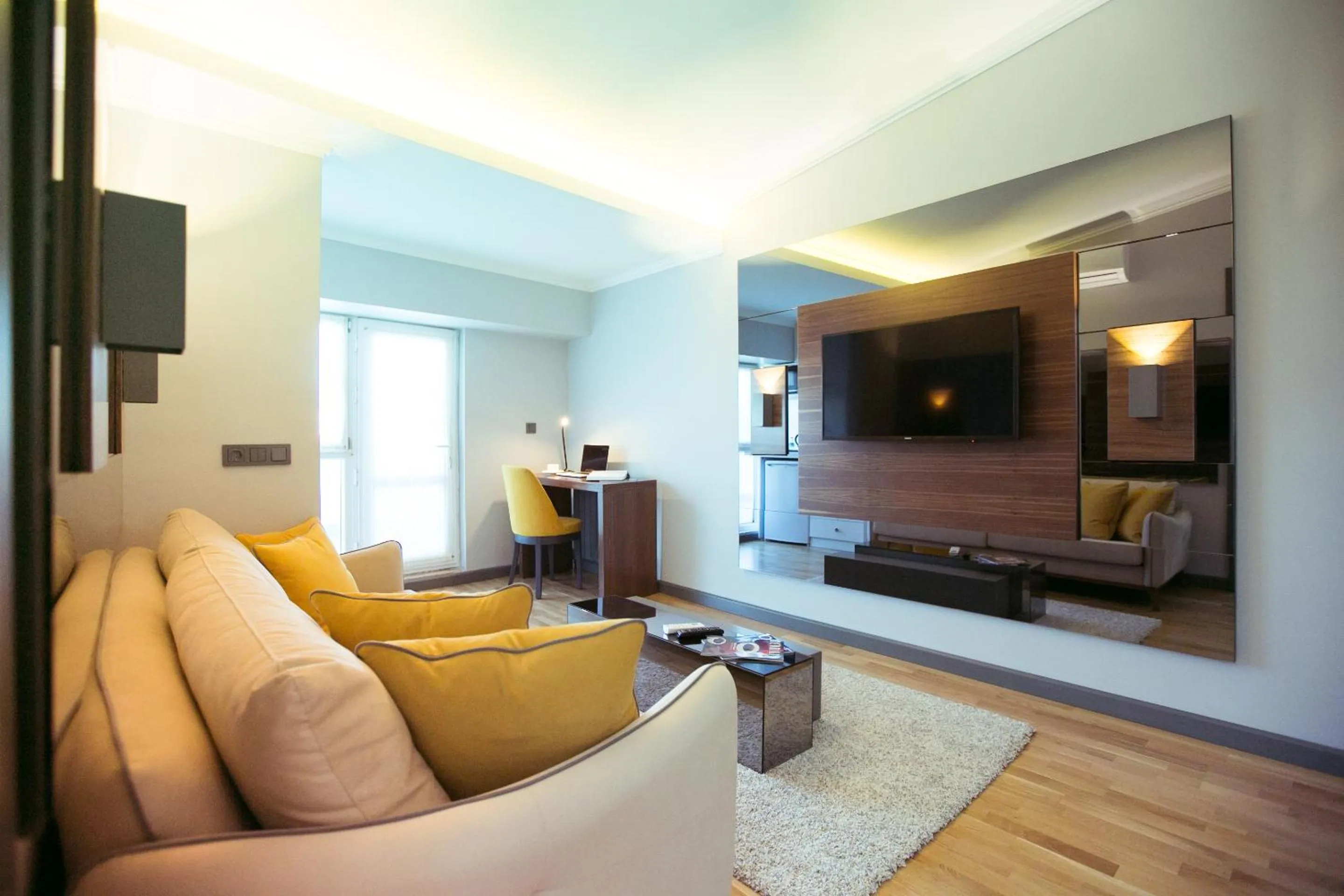 Photo of the whole room in Ankacity Suit Flat