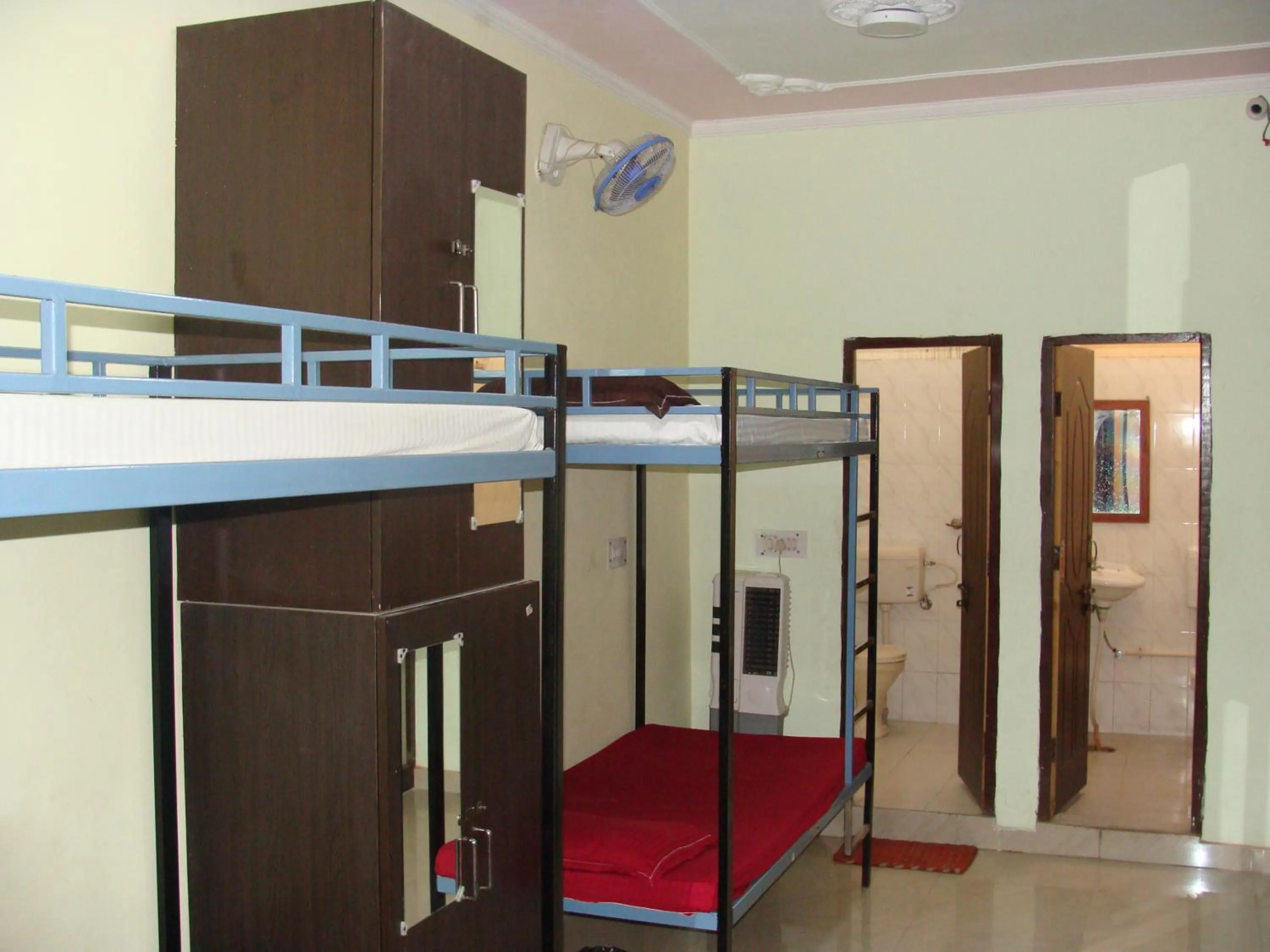 View (from property/room), Bed in Hotel Abhinandan Grand