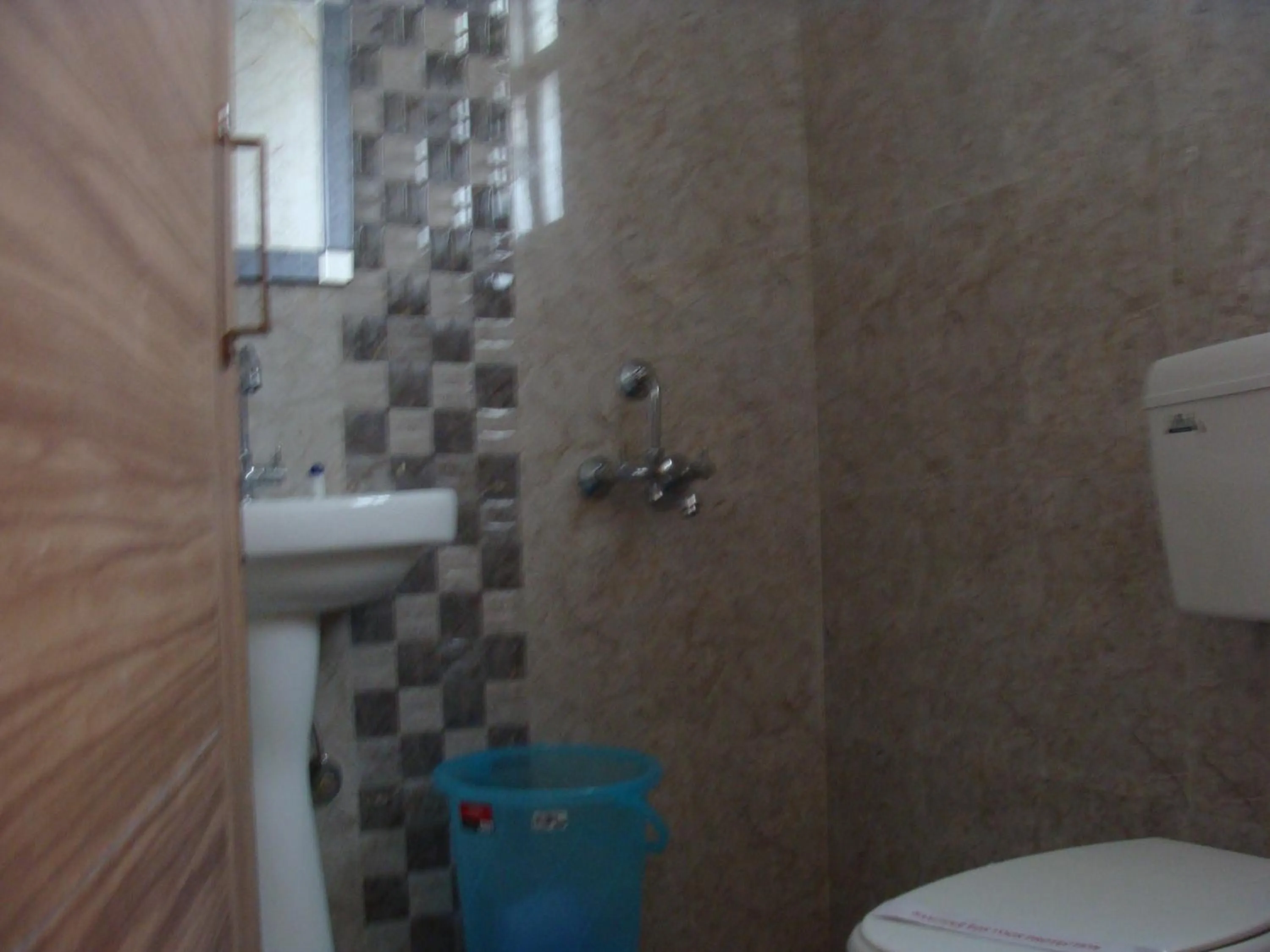 Toilet in Hotel Abhinandan Grand