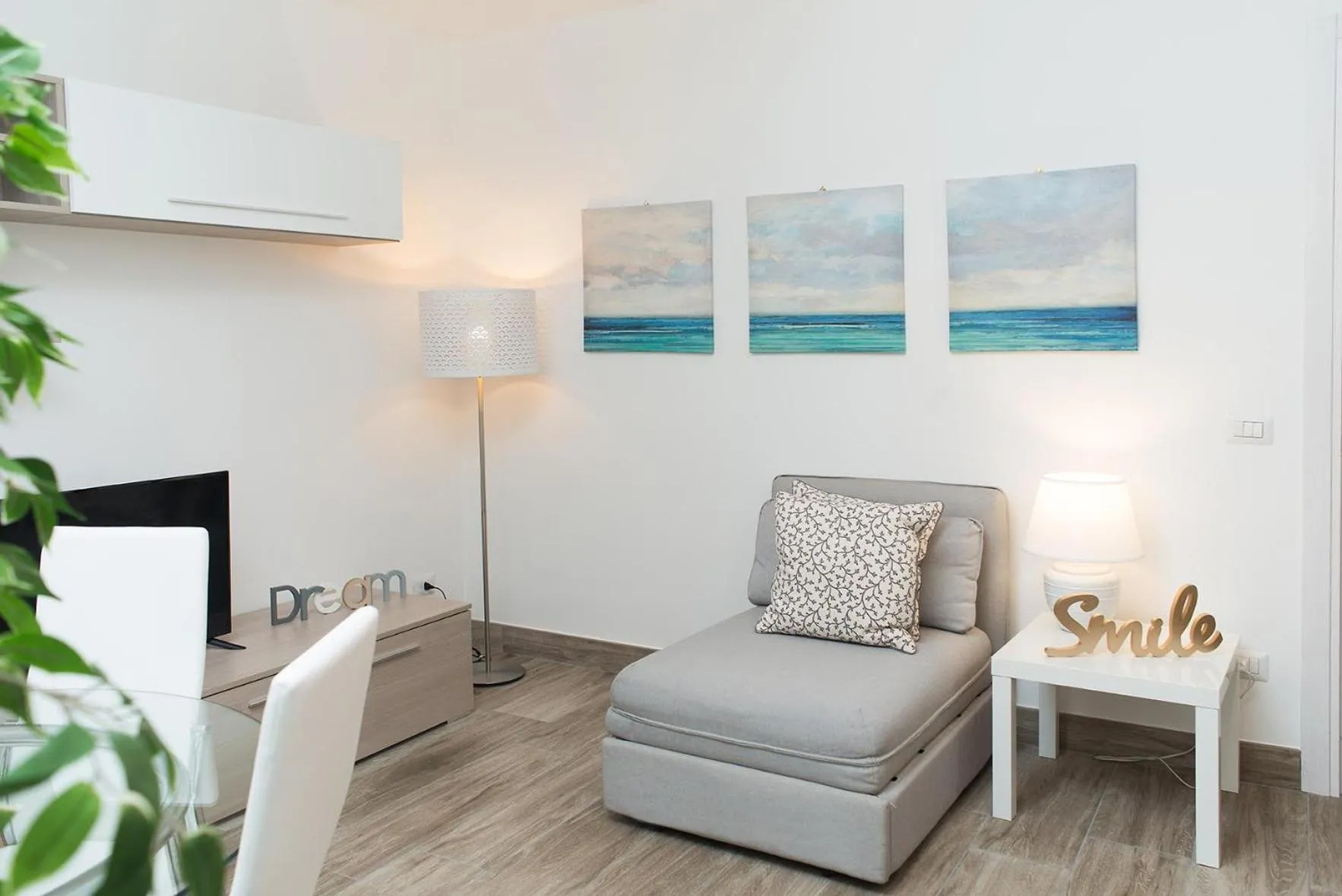 Living room in Residenza Flegrea