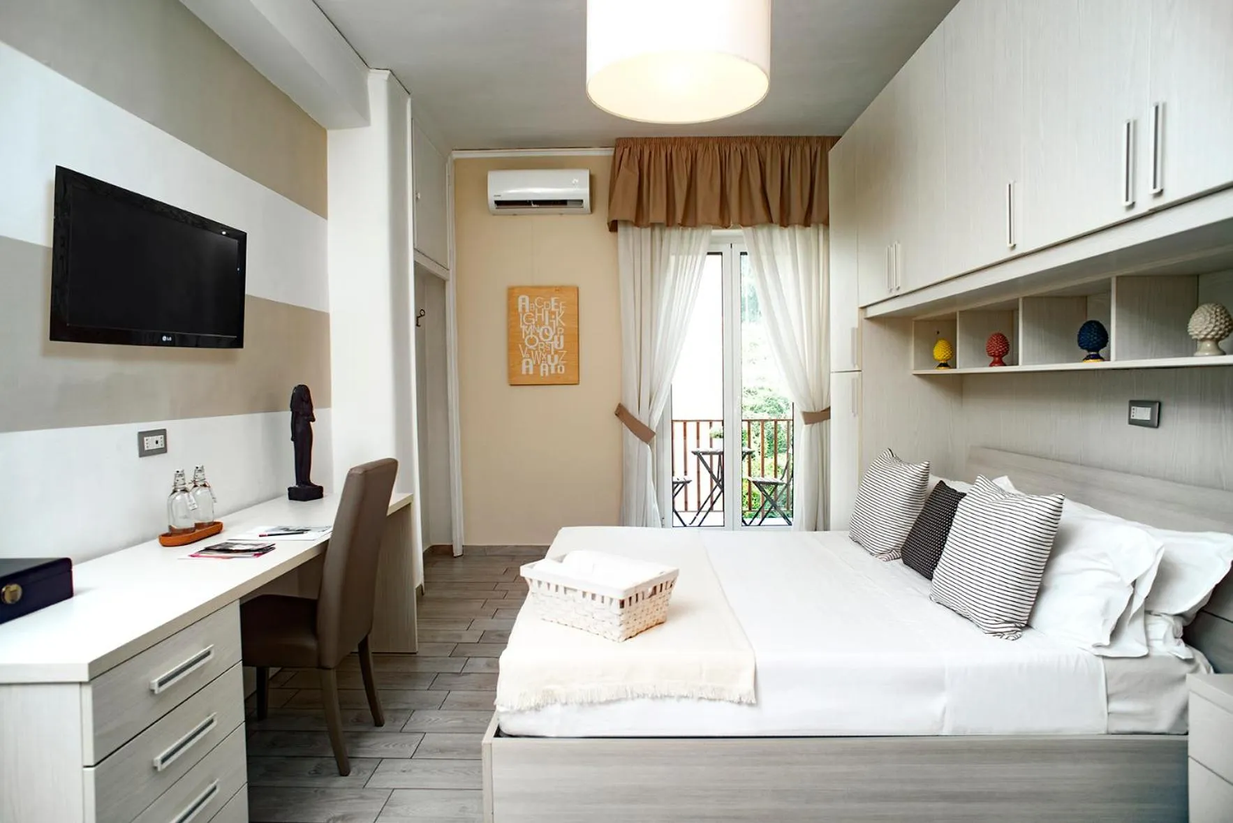 Bedroom, Bed in Residenza Flegrea