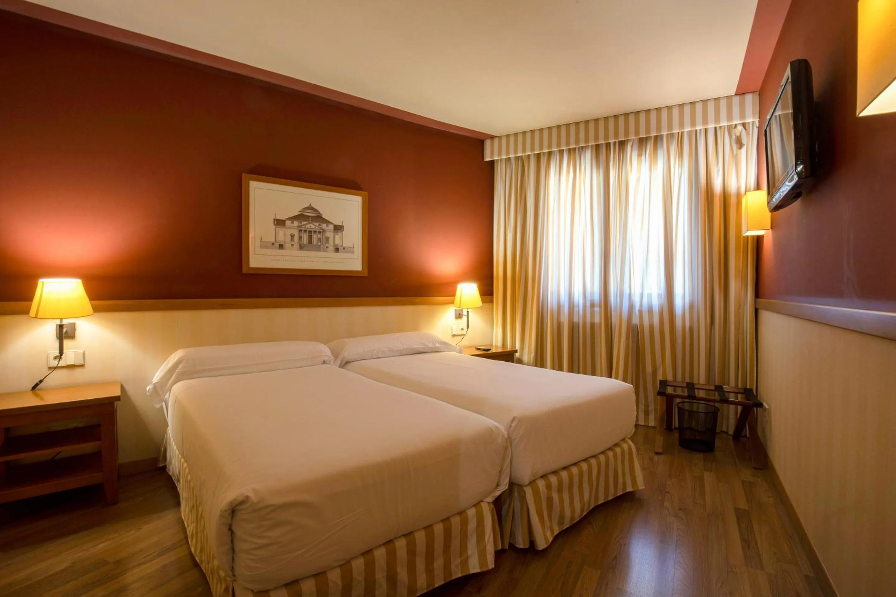 Bed in Apartaments Shusski by Nexta