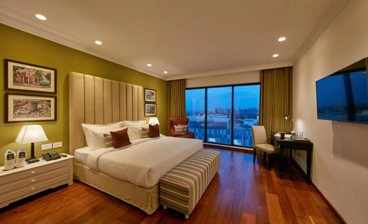 Bedroom, Bed in The Waverly Hotel & Residences