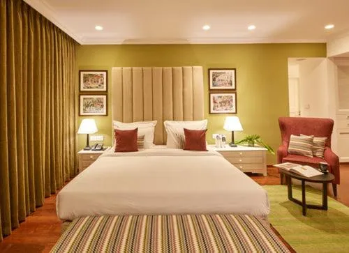 Bed in The Waverly Hotel & Residences