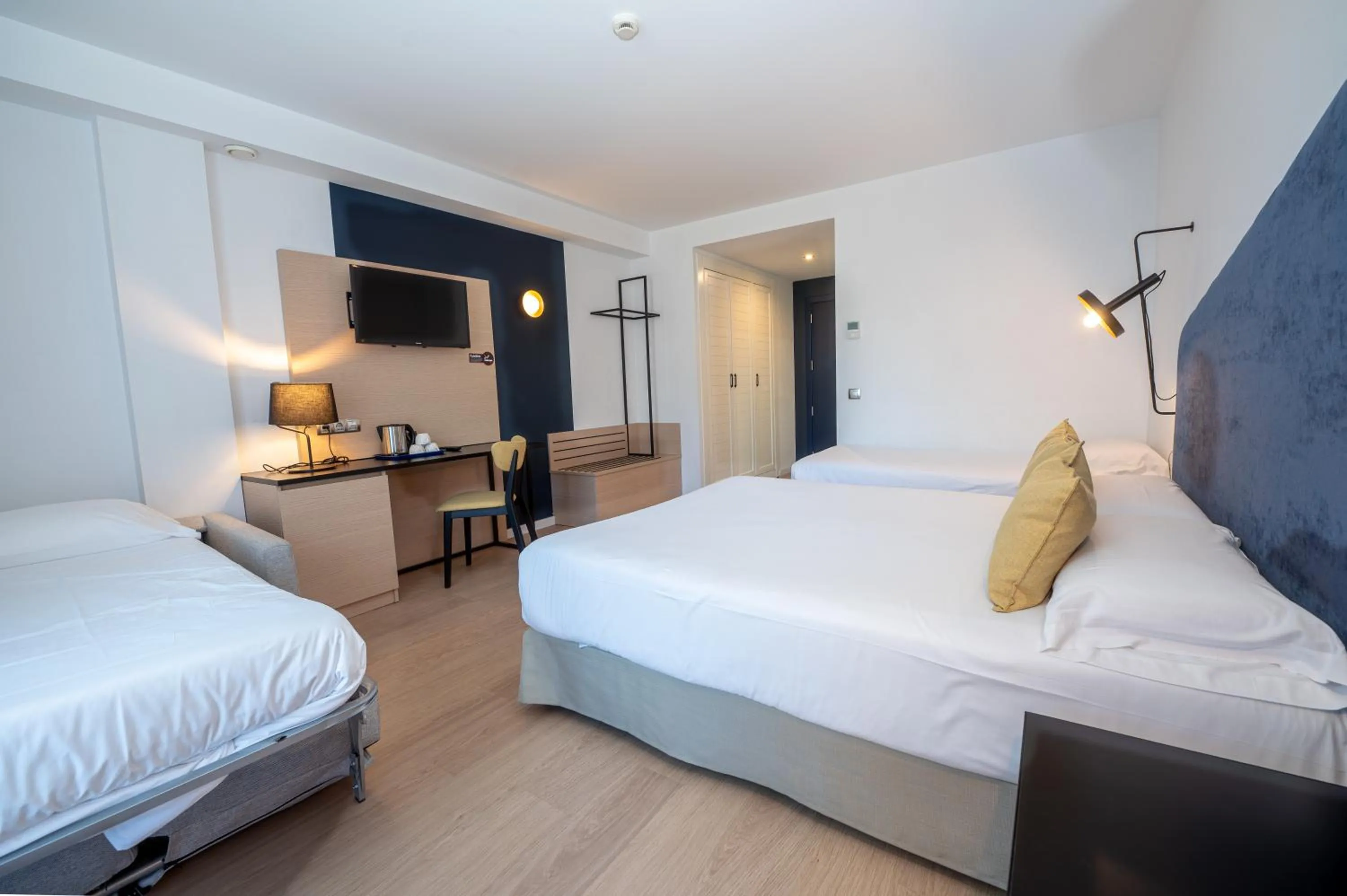 Bed in Hotel Roc Meler