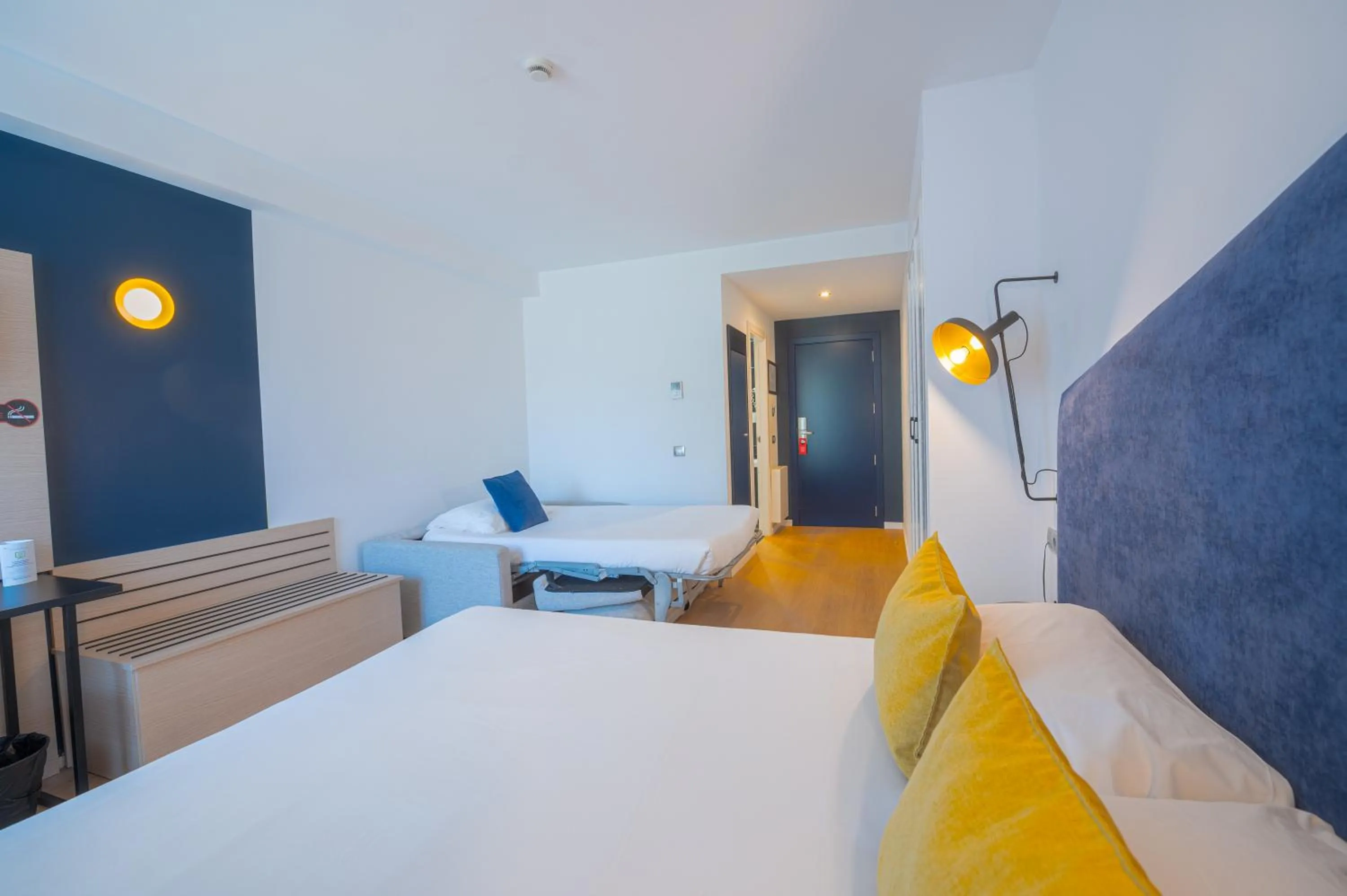 Bed in Hotel Roc Meler