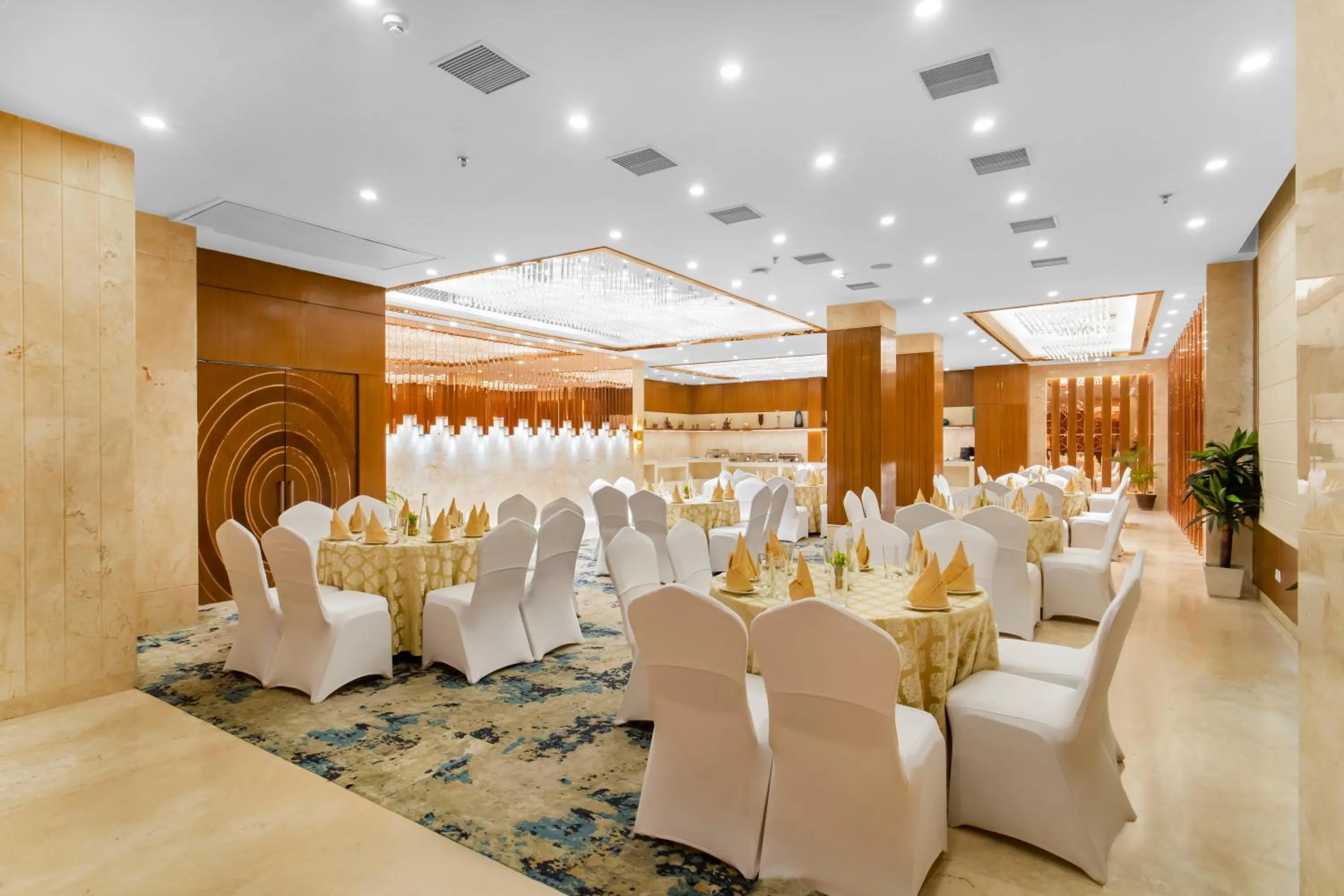 Banquet/Function facilities in Grand Plaza Lords Inn Jammu