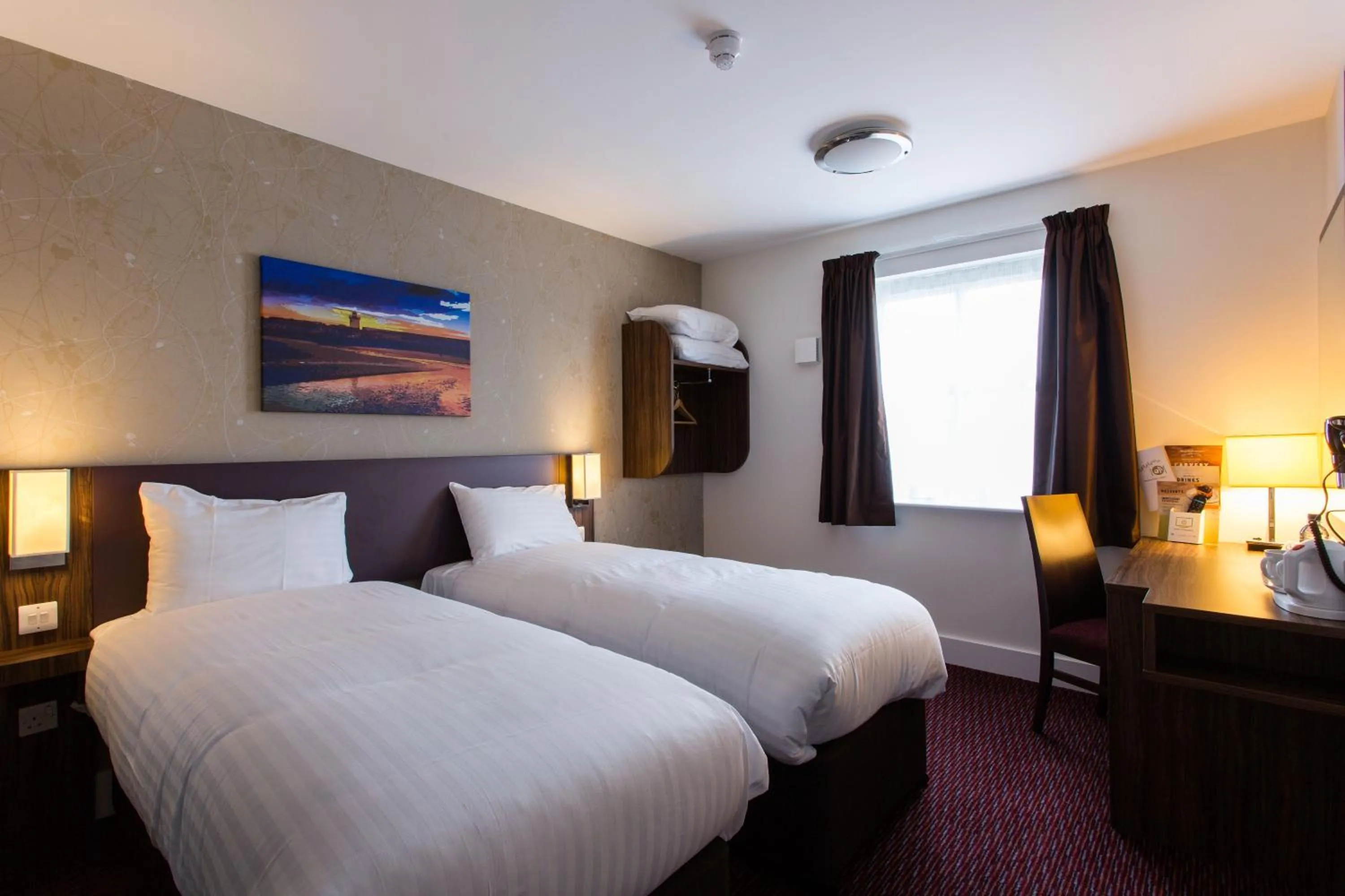 Bedroom, Bed in Sessile Oak, Llanelli by Marston's Inns