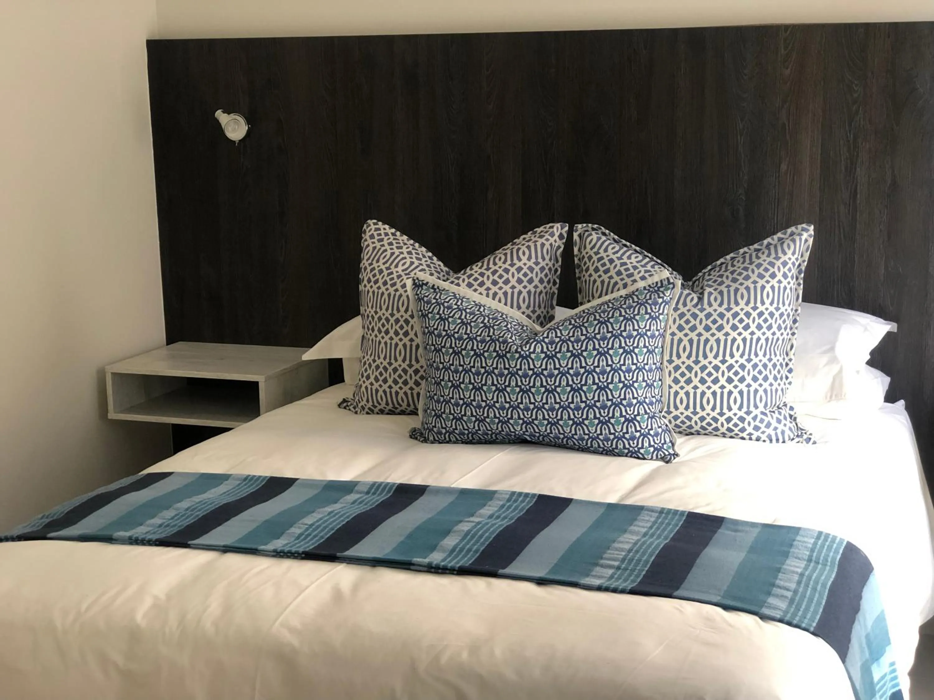 Bedroom, Bed in Impa-Lala Country Estate