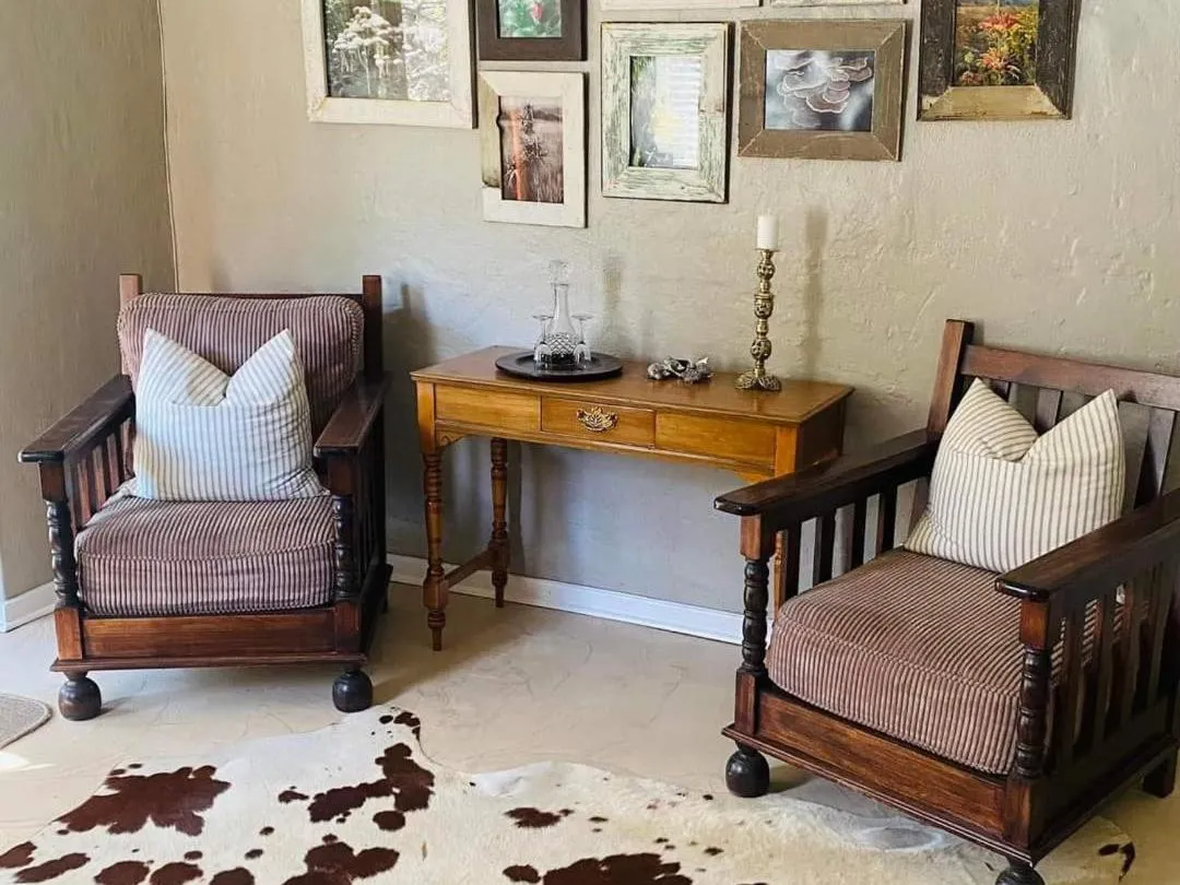 Facade/entrance in Midlands Forest Lodge