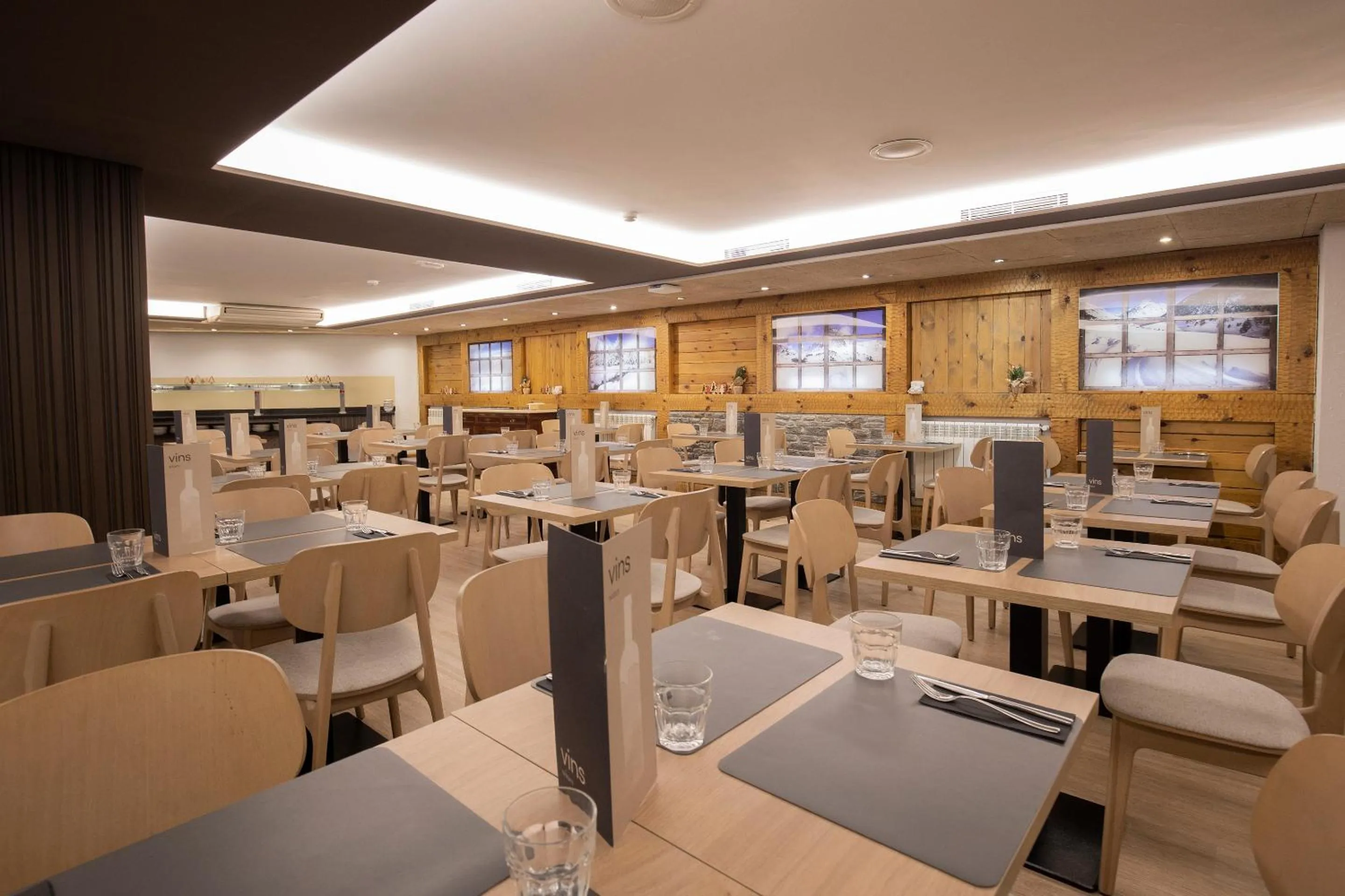Restaurant/places to eat in Hotel Màgic Pas by Nexta