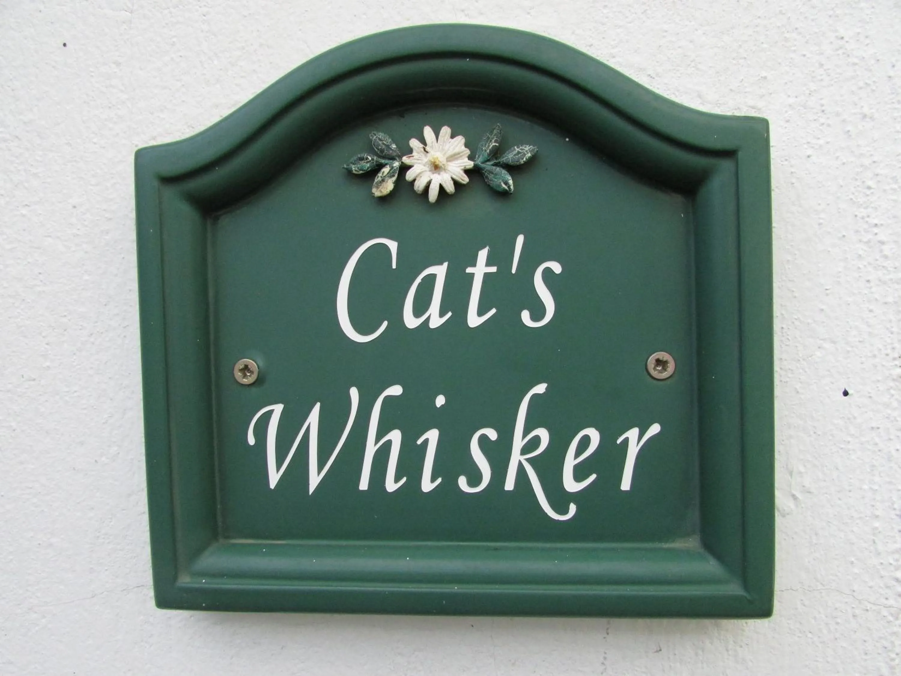 Logo/Certificate/Sign in Absolute Leisure Cottages