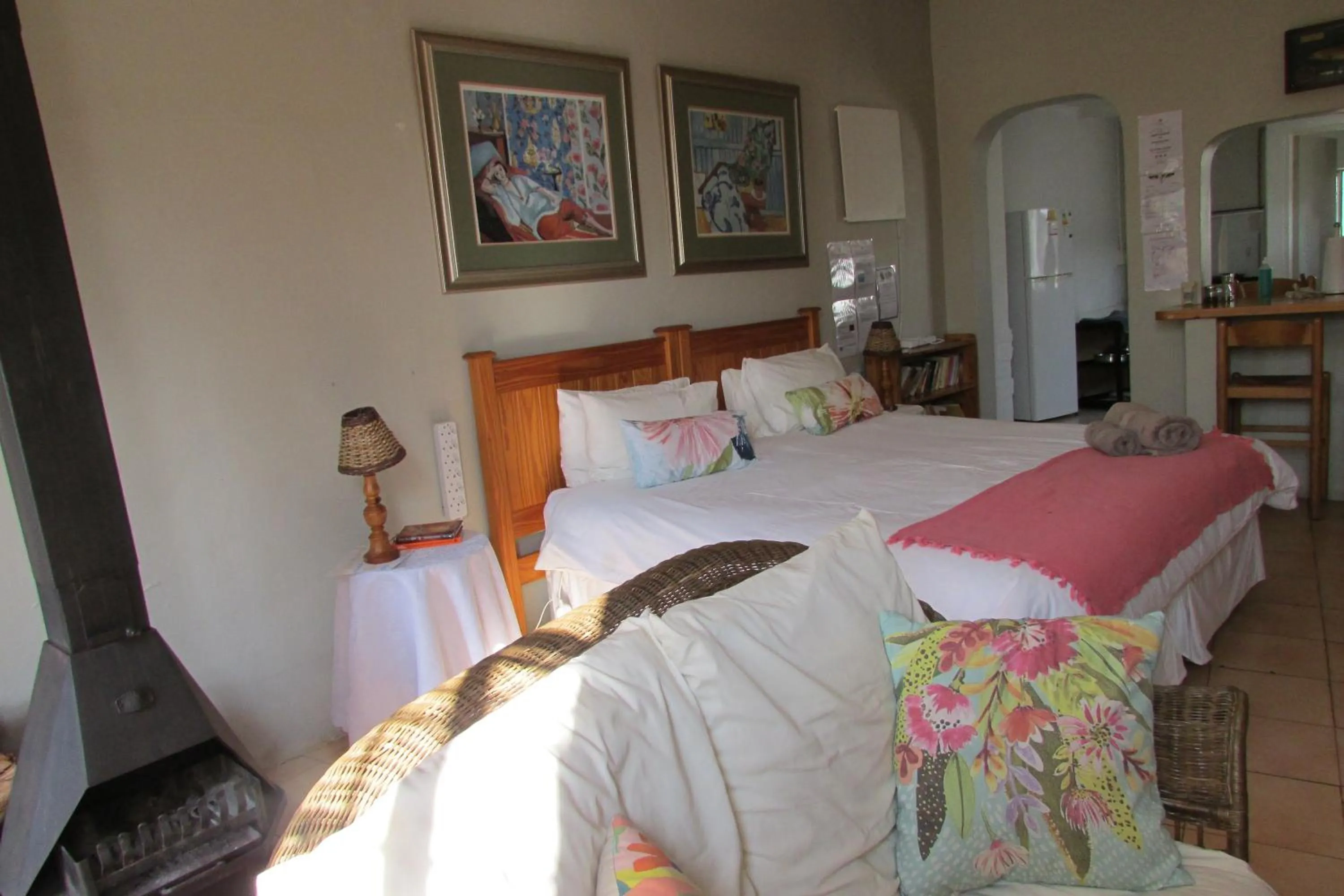 Photo of the whole room, Bed in Absolute Leisure Cottages