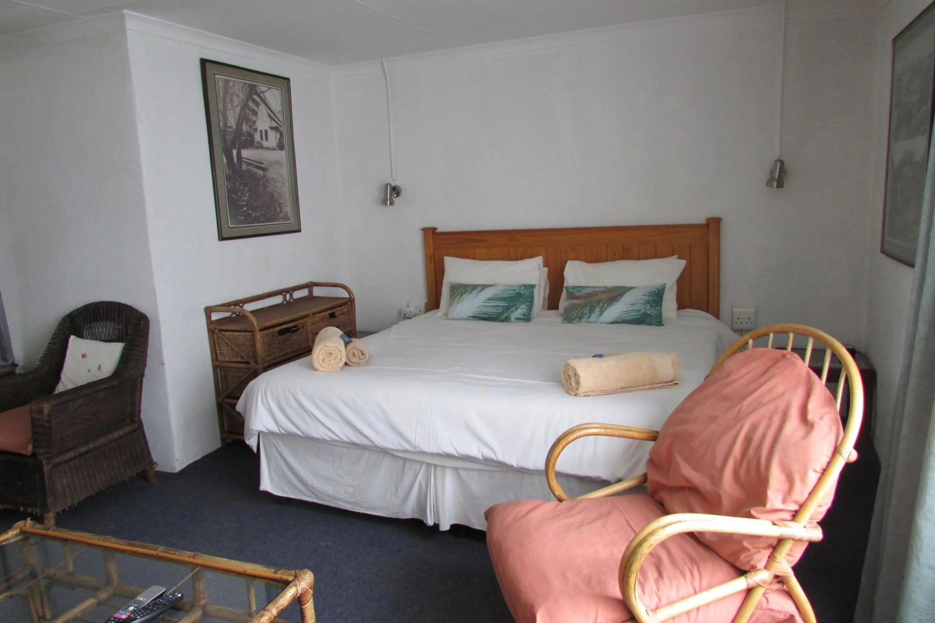 Bed in Absolute Leisure Cottages