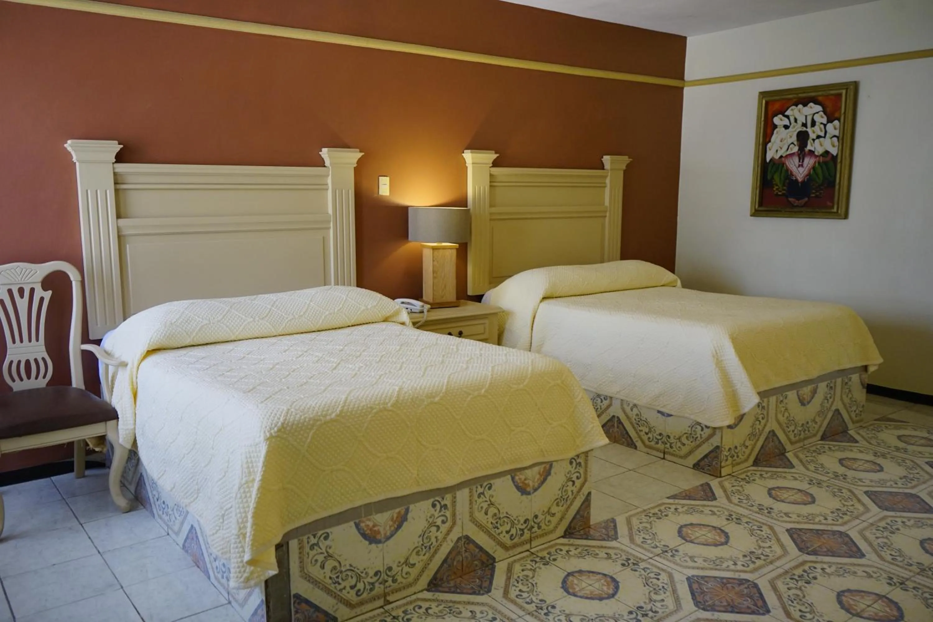 Bed in Hotel Posada del Sol Inn