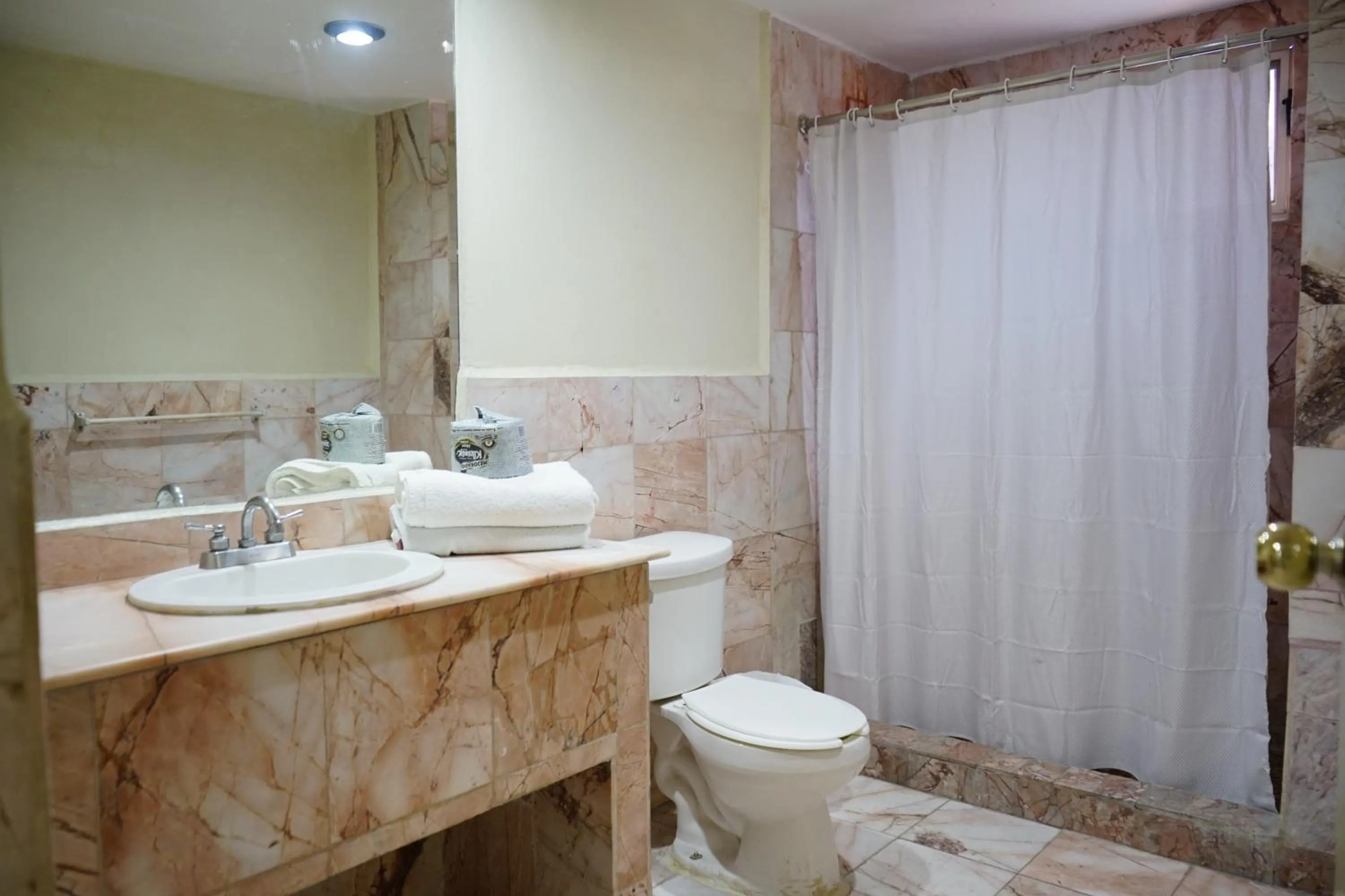 Hotel Posada del Sol Inn