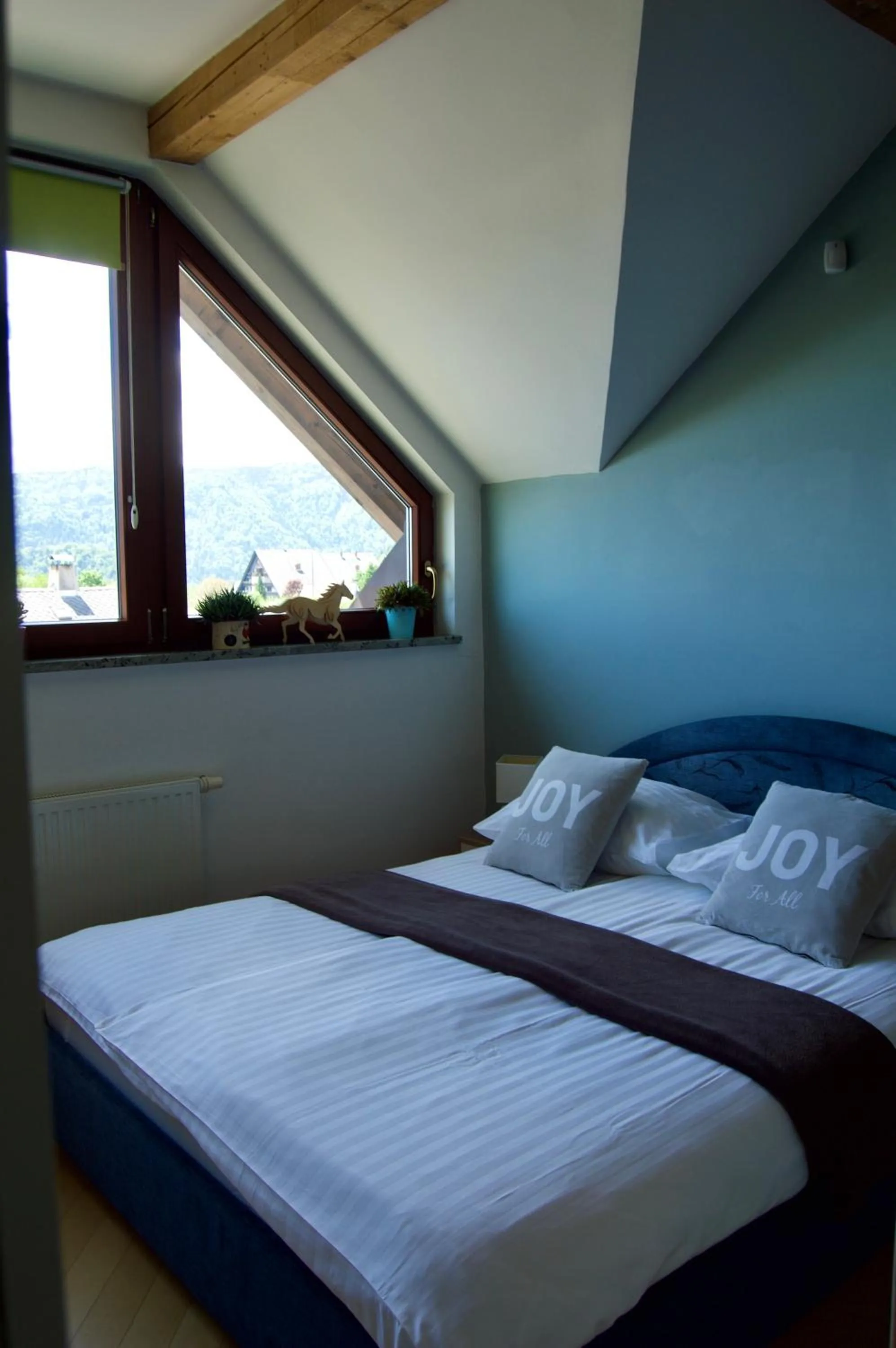 Bed in Rudi Hiti's Guest House