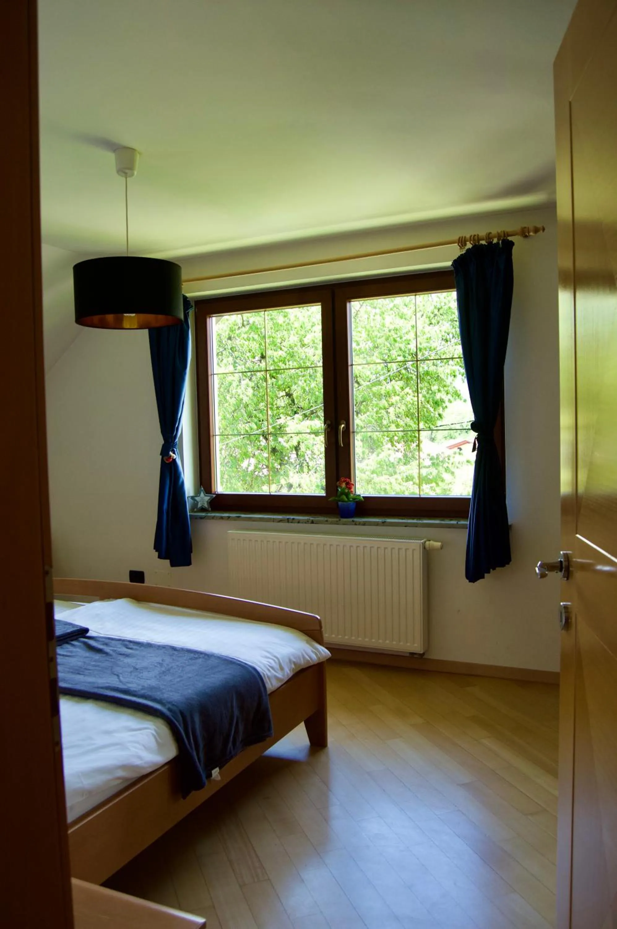 Bed in Rudi Hiti's Guest House