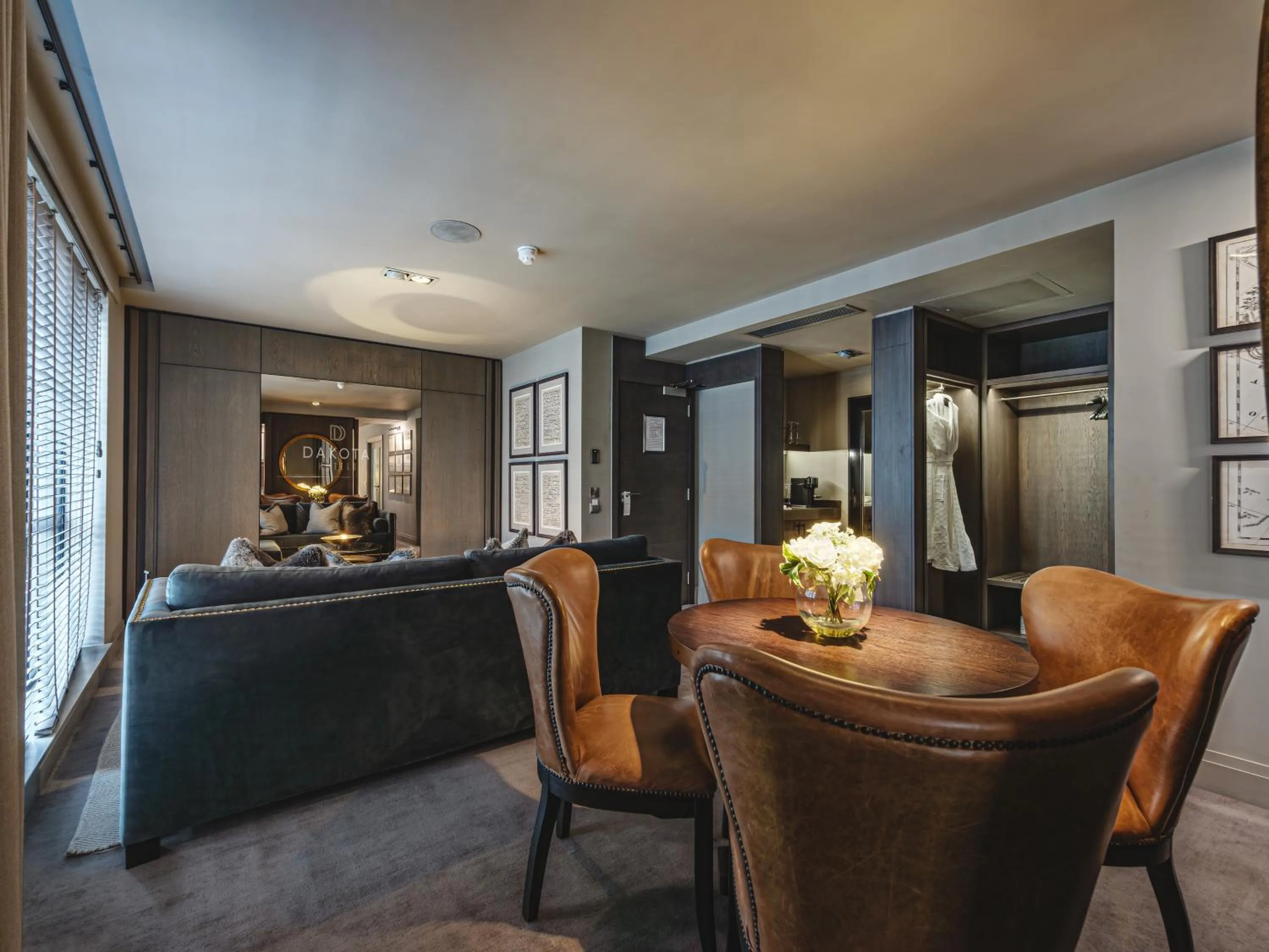 Living room in Dakota Glasgow